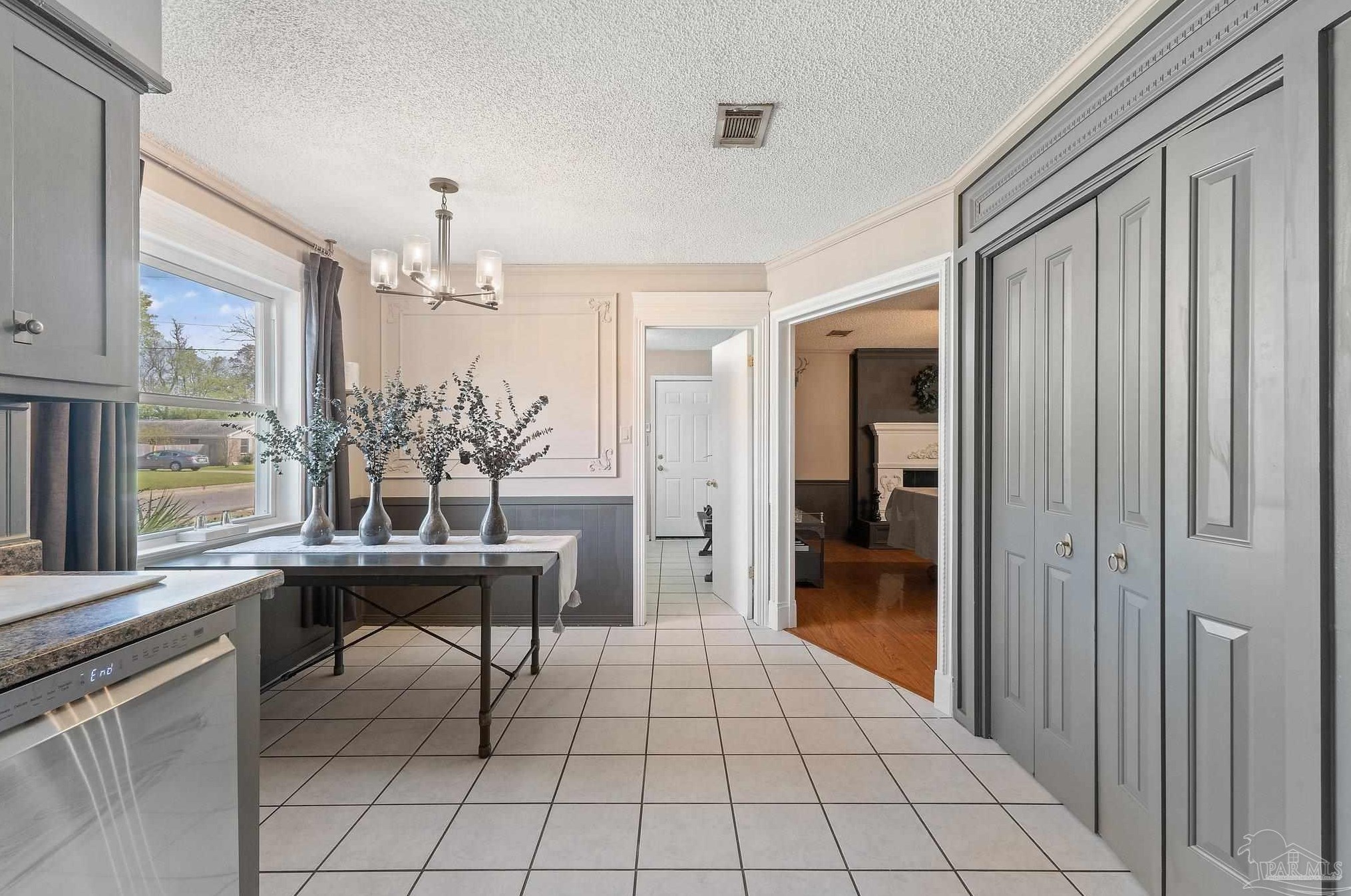 5835 Vestavia Ln, Pensacola FL  32526-1762 exterior