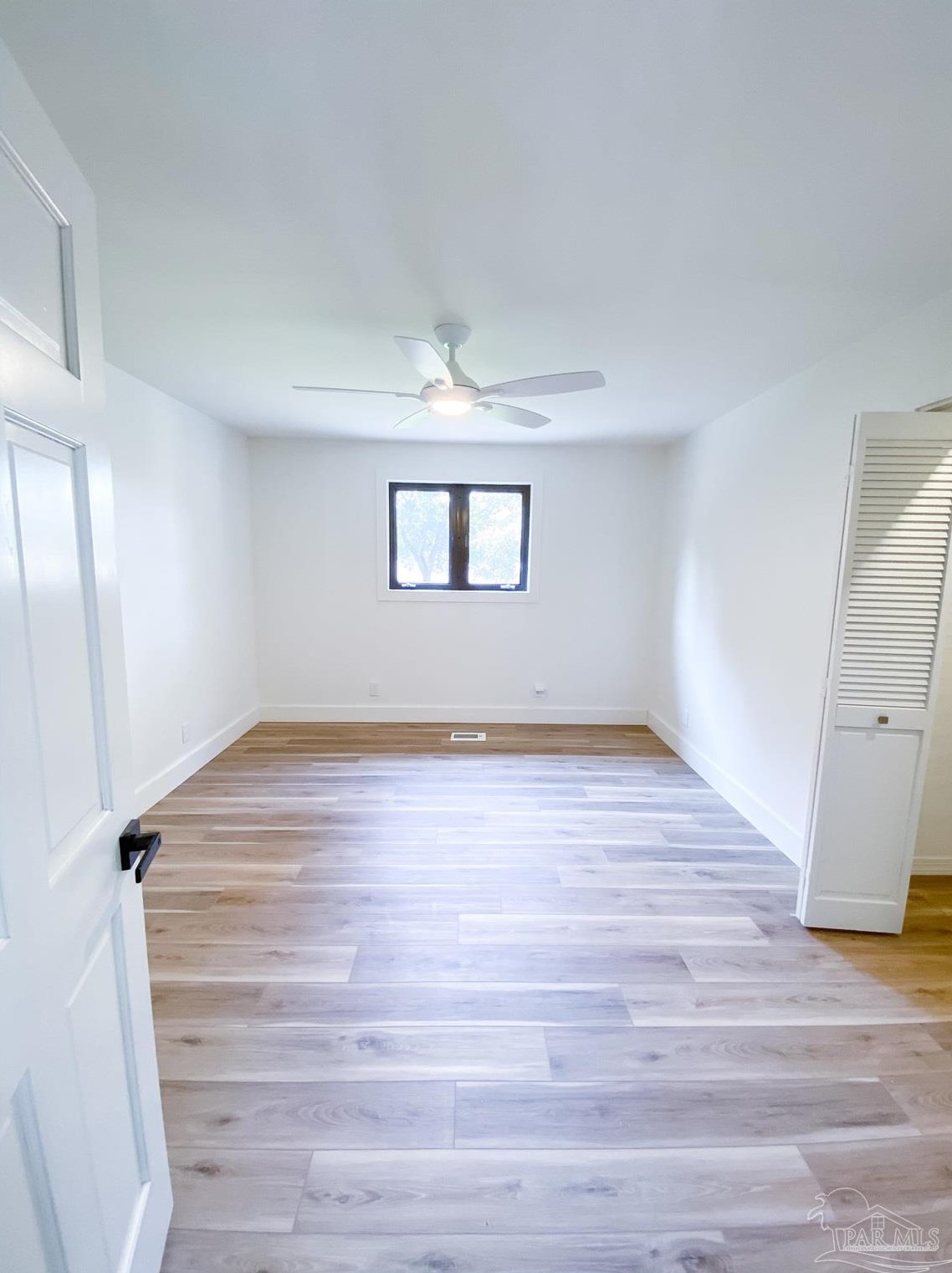 5974 Chi Chi Cir, Milton FL  32570-8240 exterior