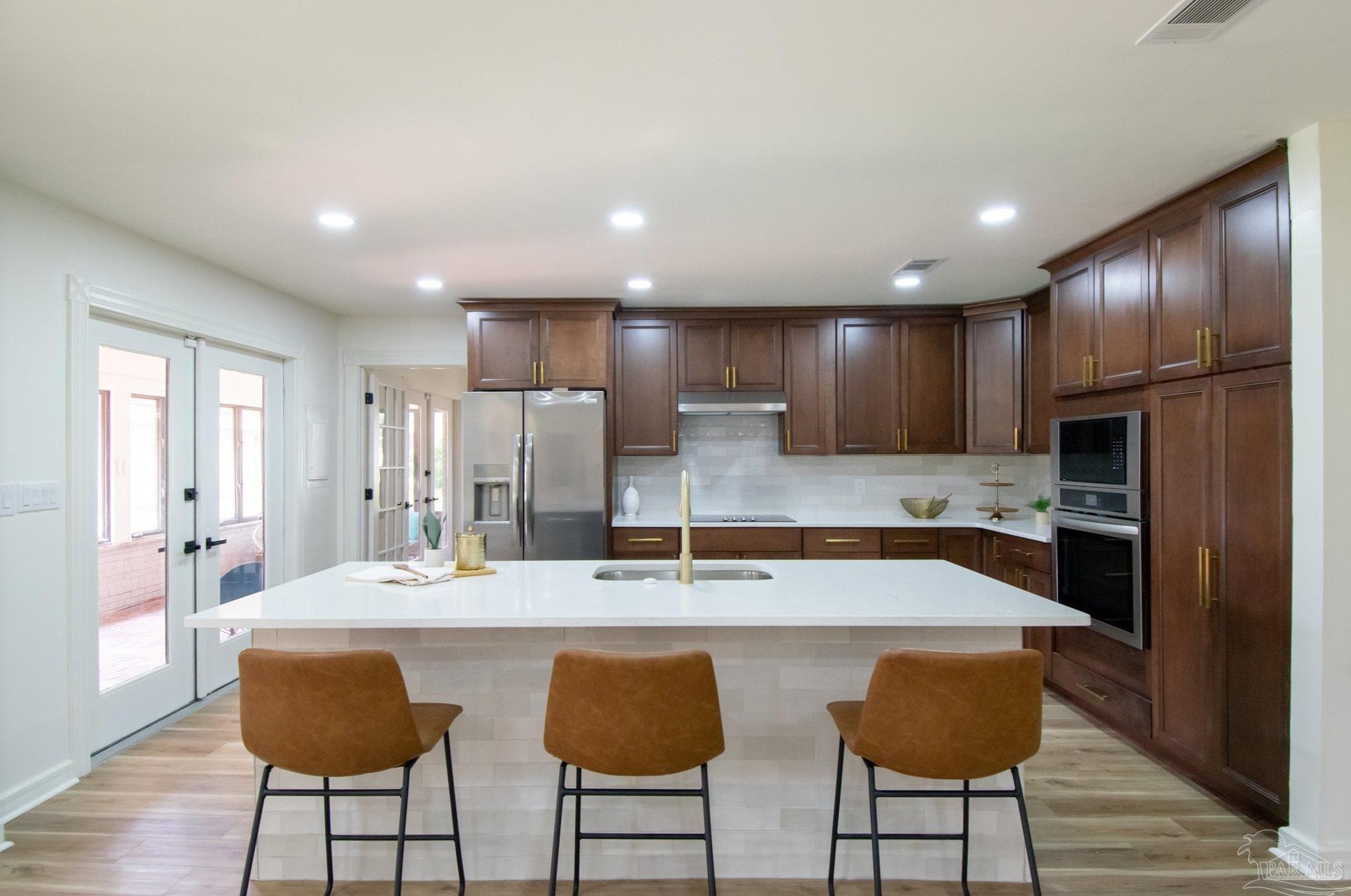 5974 Chi Chi Cir, Milton FL  32570-8240 exterior