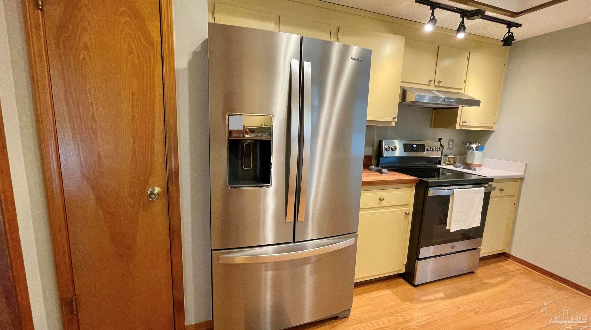 508 Bobwhite Dr, Pensacola FL  32514-1401 exterior