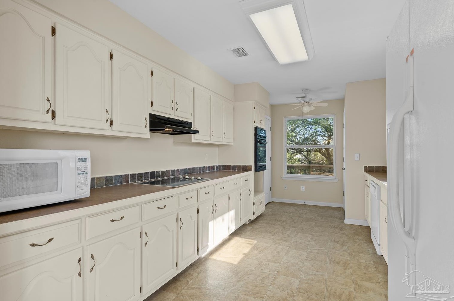 15760 Bowlegs Reef, Pensacola FL  32507-9430 exterior