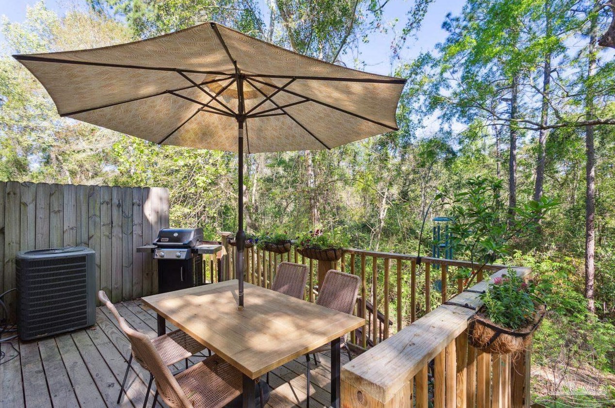 10199 Vixen Pl, Pensacola FL  32514-7158 exterior