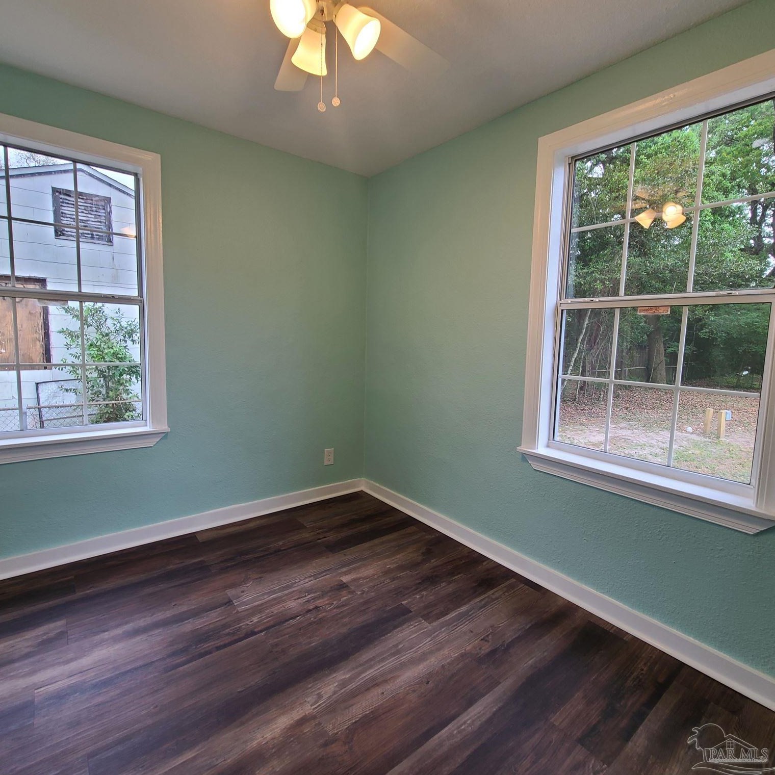 11 Carver Dr, Pensacola FL  32507-2063 exterior