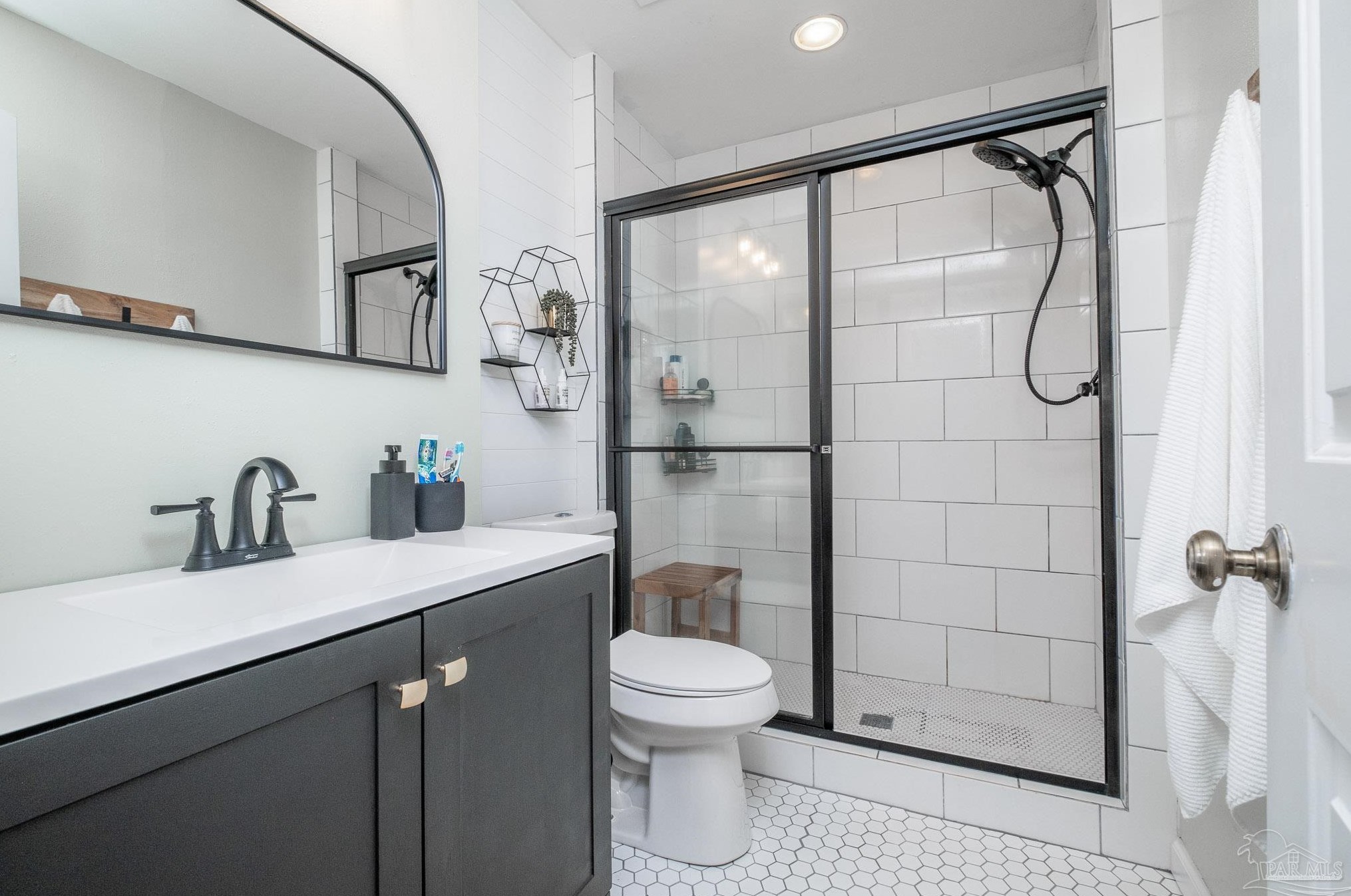 1915 Leonard St, Pensacola FL  32503-4867 exterior