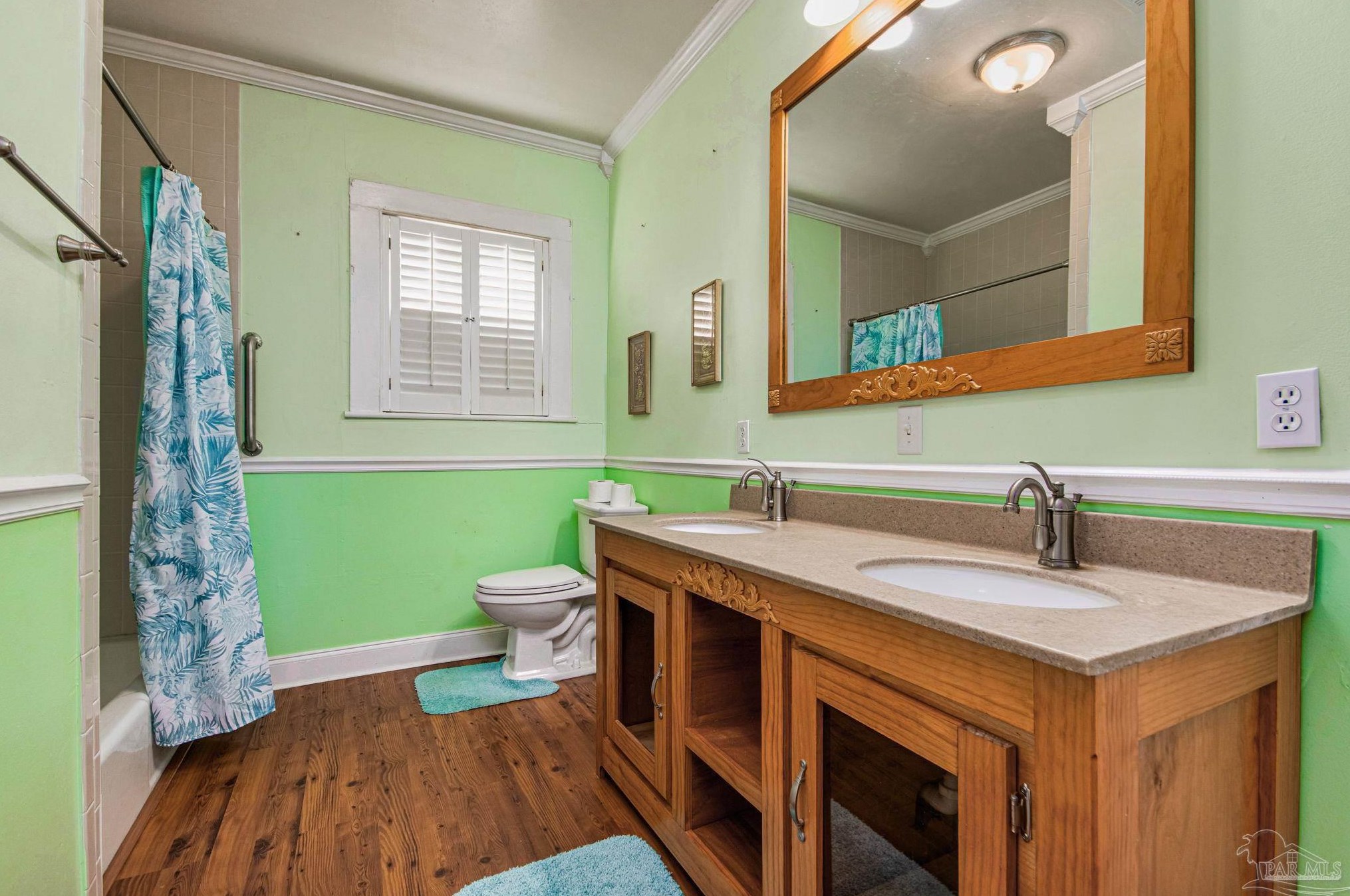 5001 Bellview Ave, Pensacola FL 32526-9437 exterior