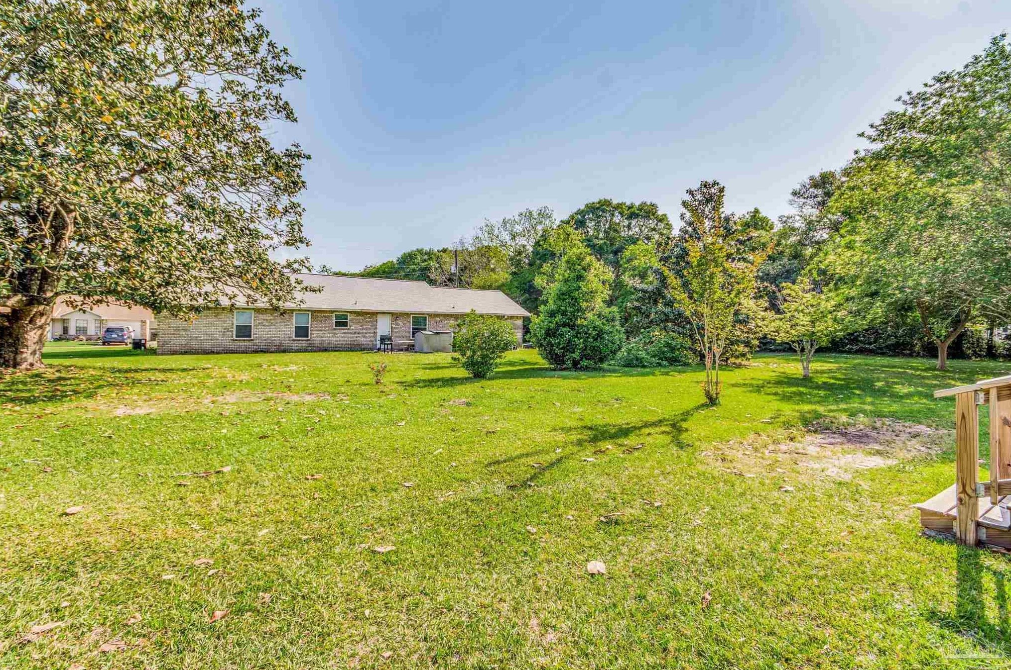 5001 Bellview Ave, Pensacola FL 32526-9437 exterior