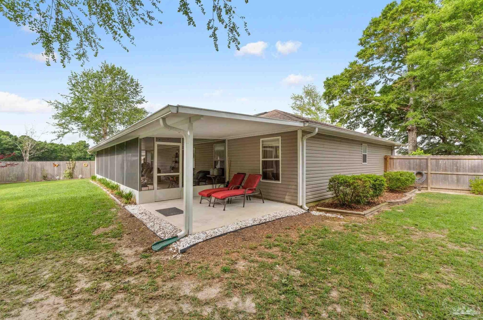 7036 Tylerwood Ct, Milton FL  32570-3294 exterior