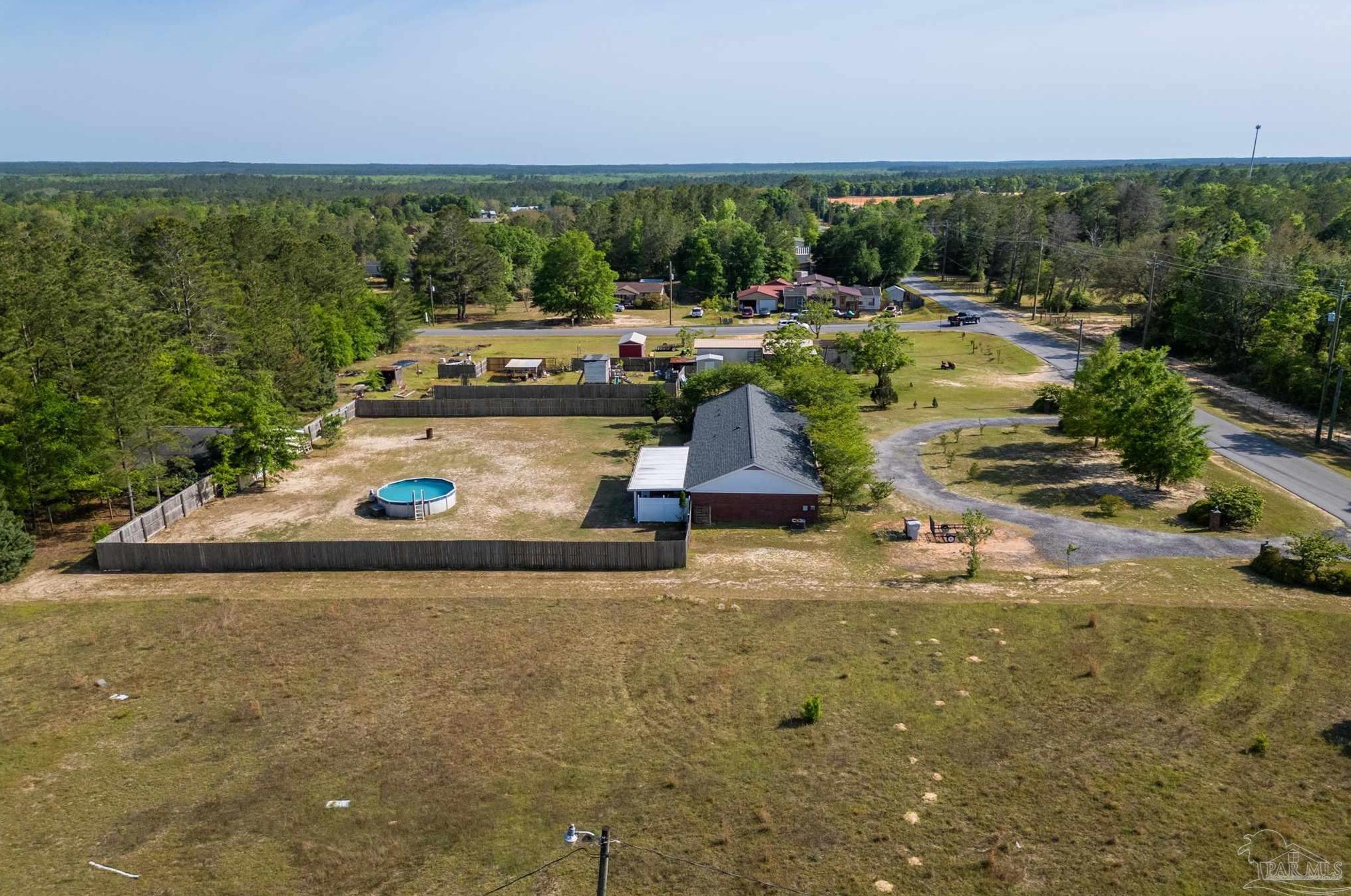 4624 Farm Life Rd, Milton FL  32583-9477 exterior