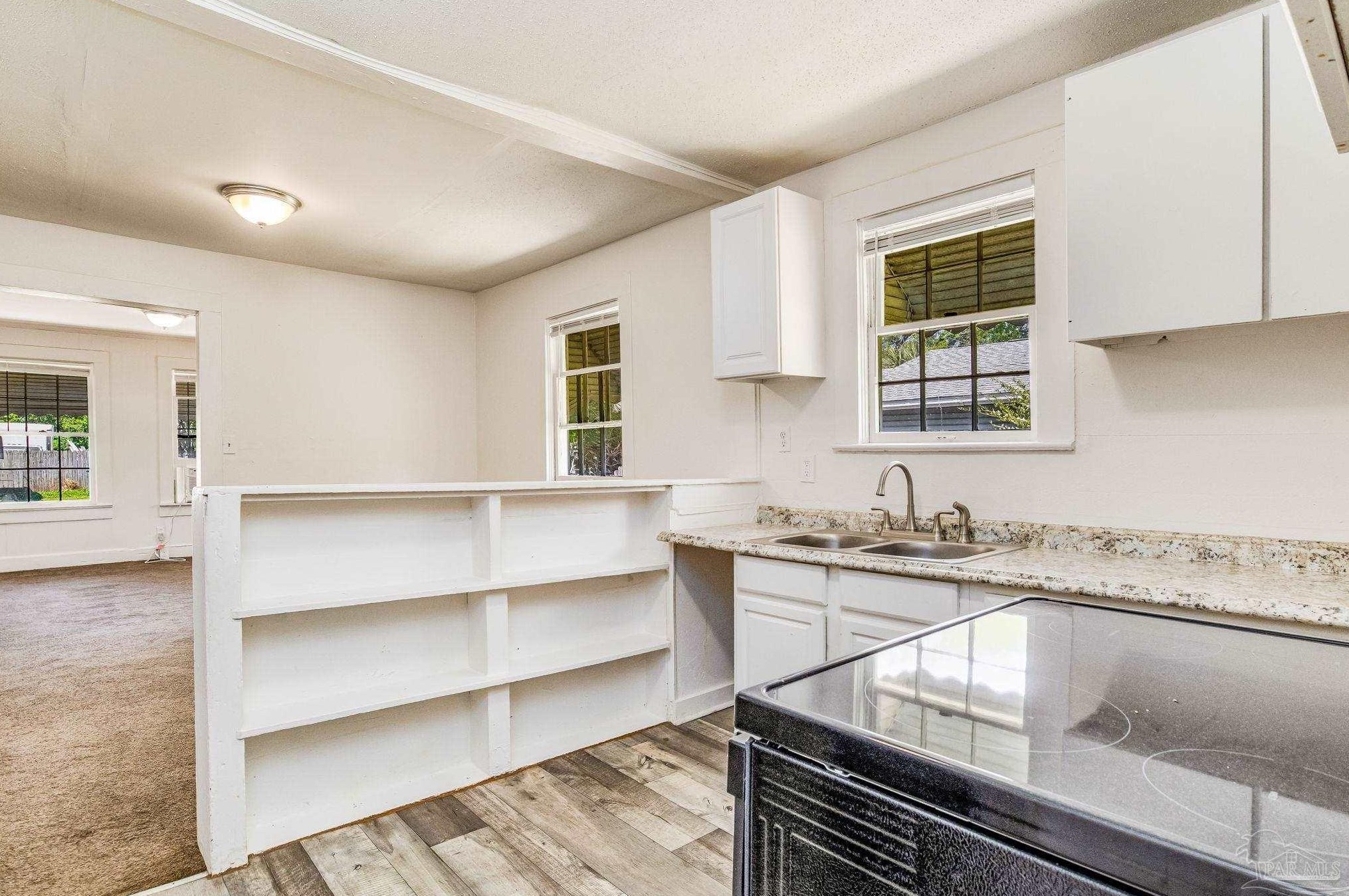 2305 Mallory St, Pensacola FL  32505-6021 exterior