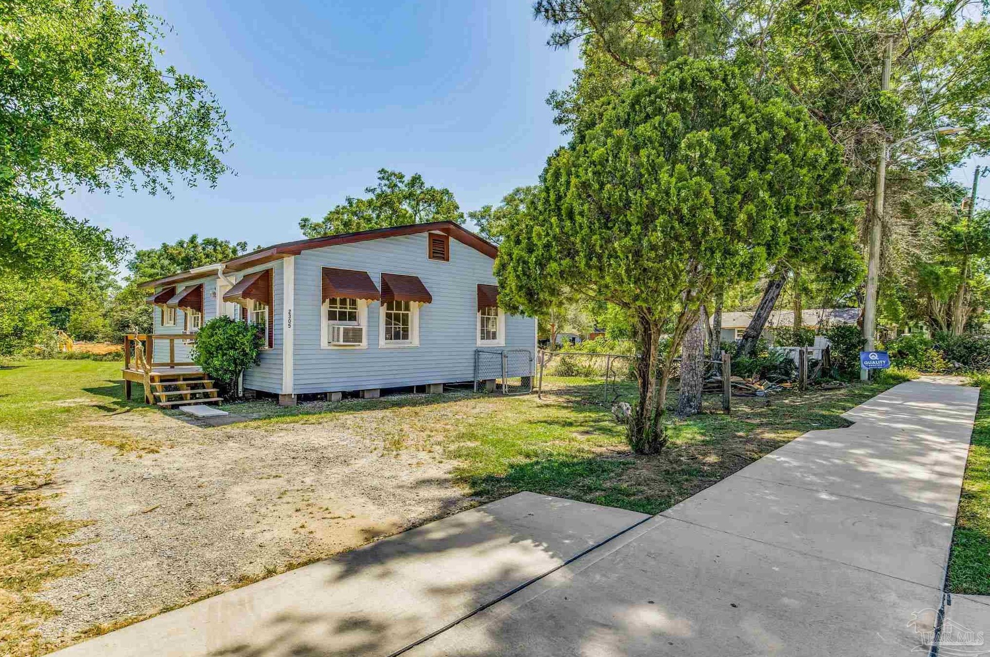 2305 Mallory St, Pensacola FL  32505-6021 exterior
