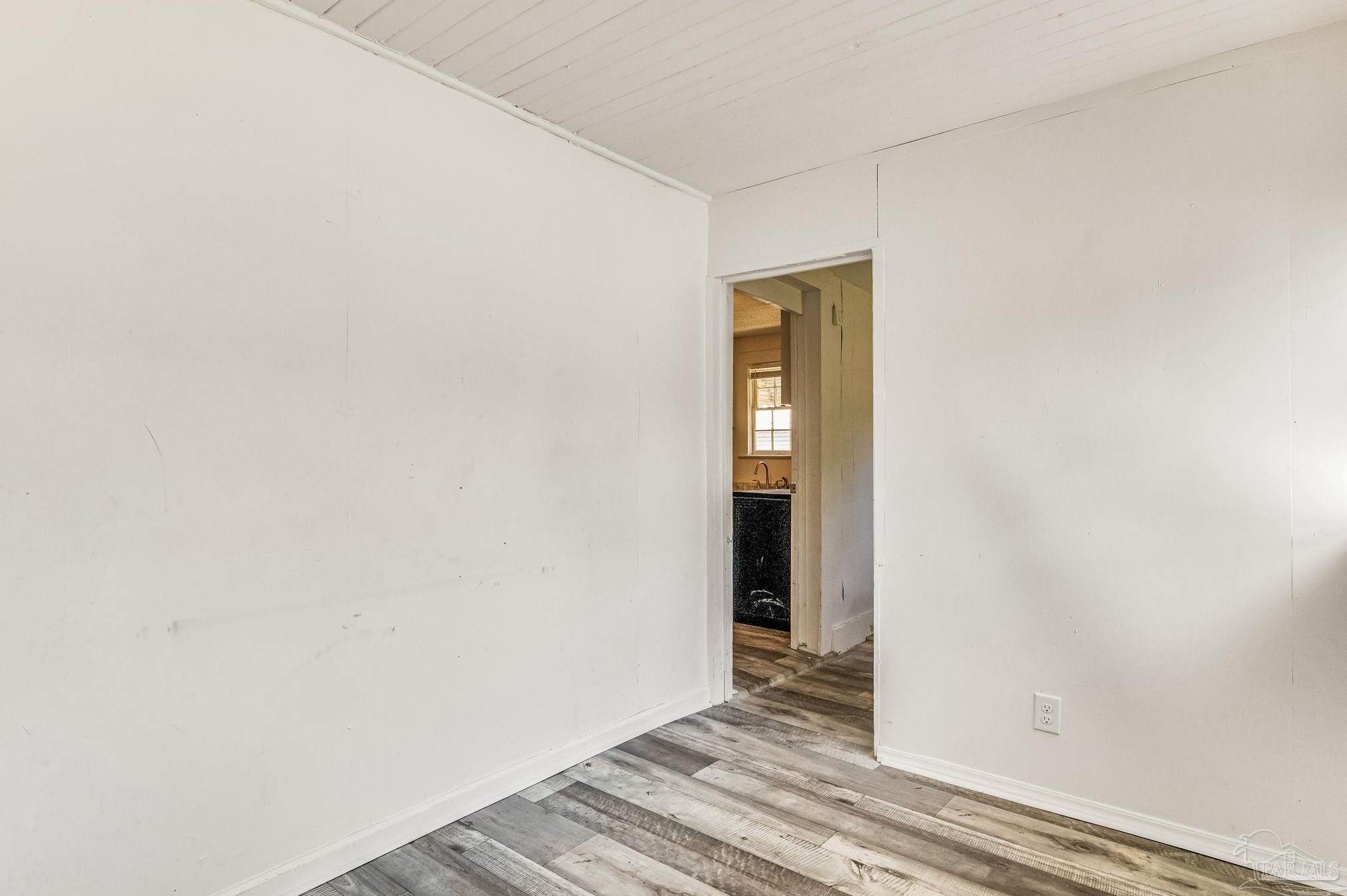 2305 Mallory St, Pensacola FL  32505-6021 exterior