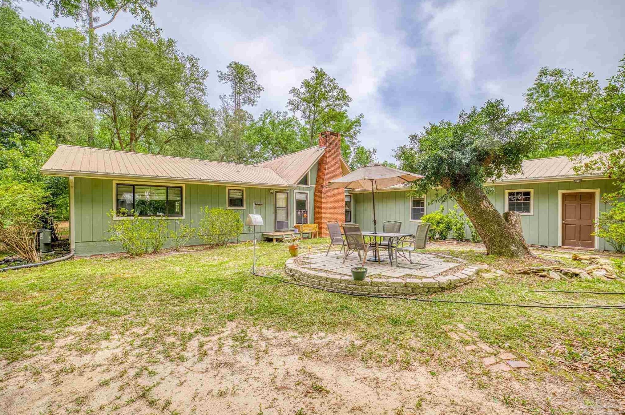 5461 Pine Barron Rd, Milton FL  32570-8246 exterior