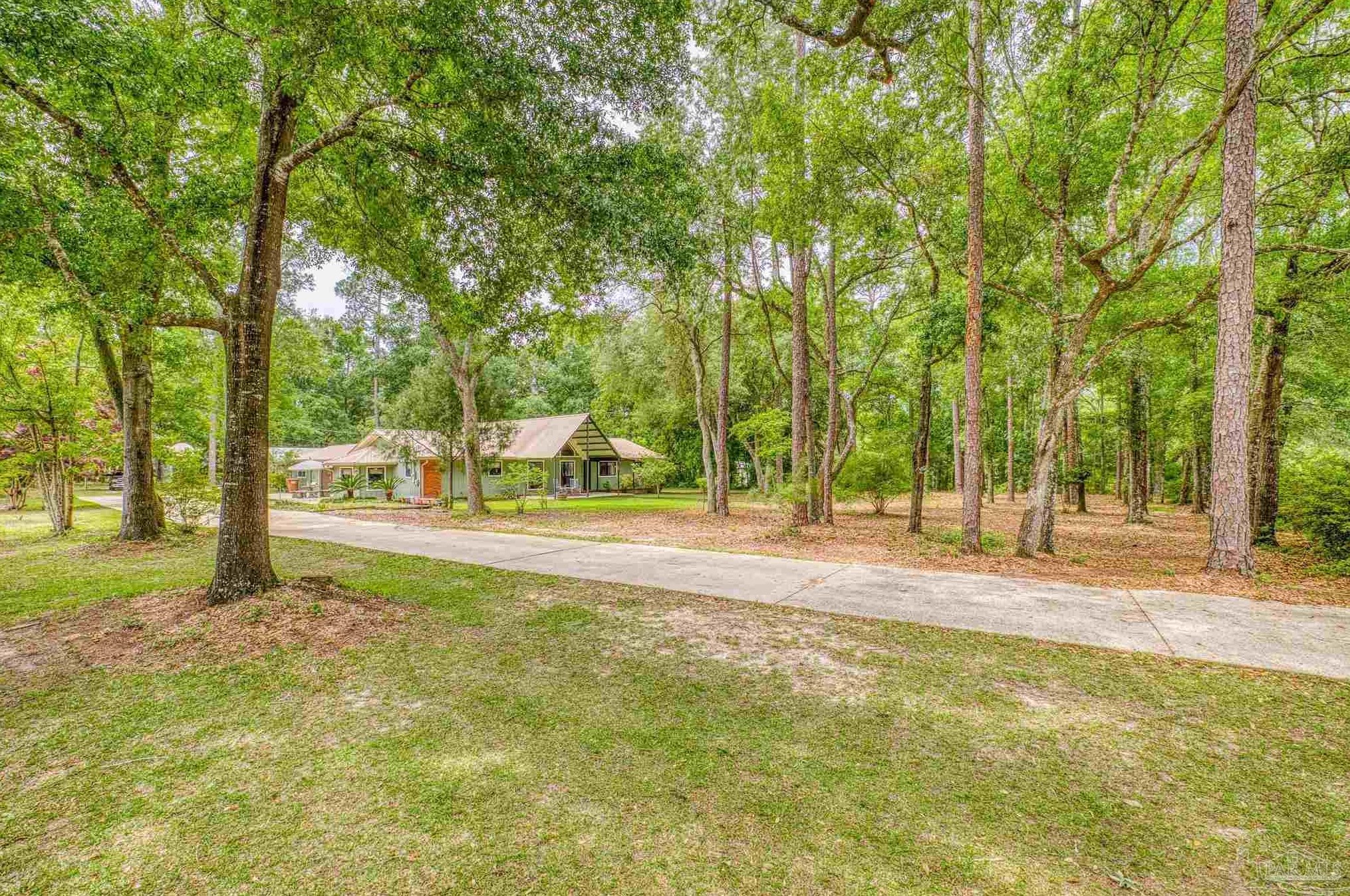 5461 Pine Barron Rd, Milton FL  32570-8246 exterior