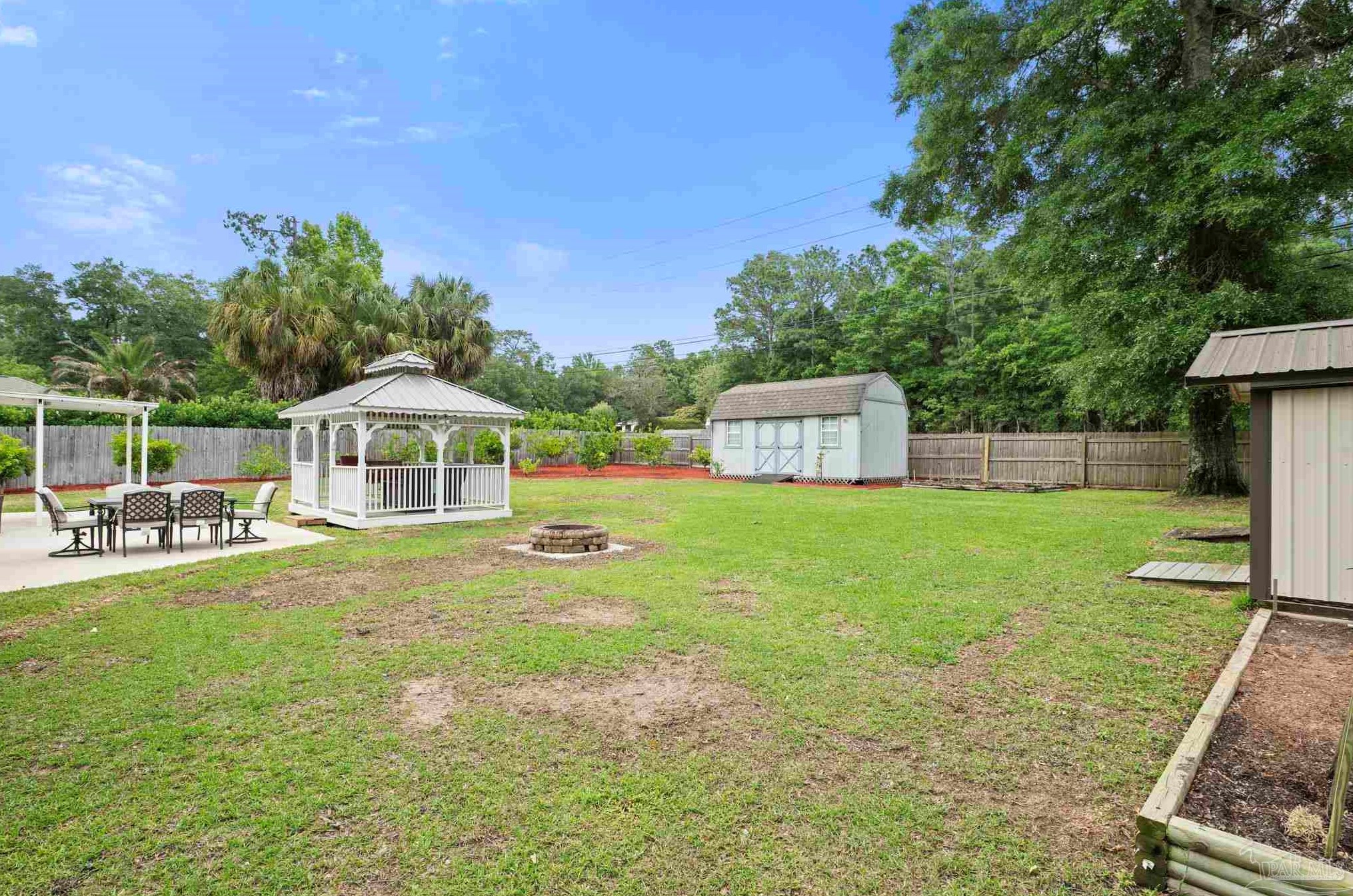 5491 Rowe Trl, Milton FL  32571-9556 exterior