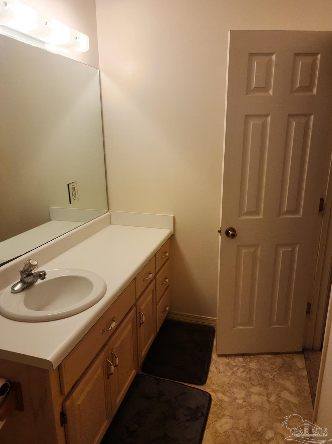 543 Royce St, Pensacola FL 32503-2457 exterior