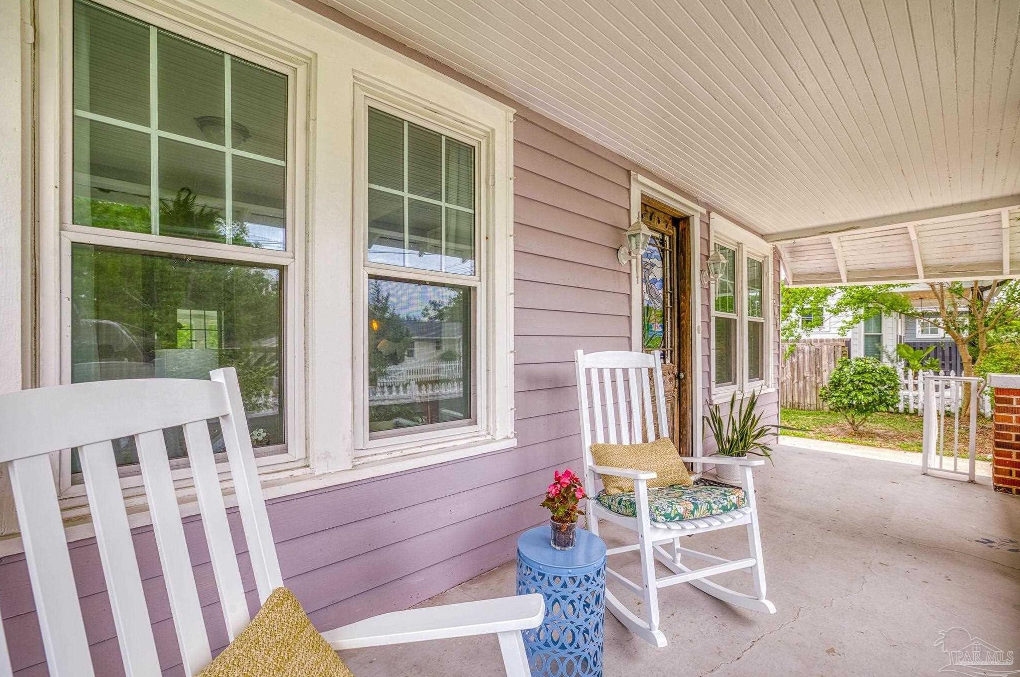 918 Hernandez St, Pensacola FL 32501-1933 exterior