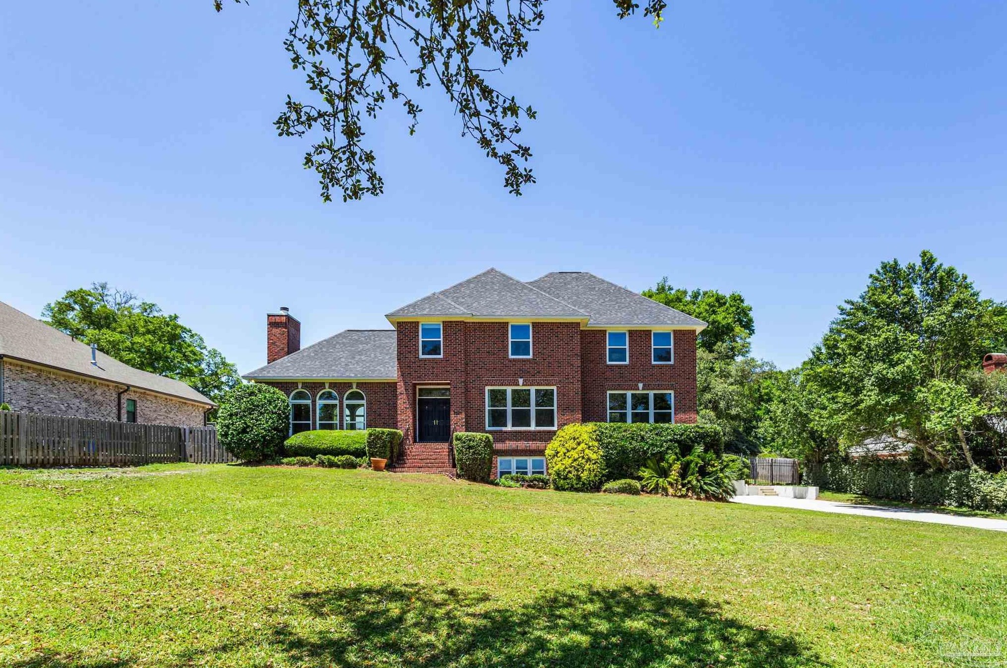 3829 Scenic Hwy, Pensacola FL  32504-9008 exterior