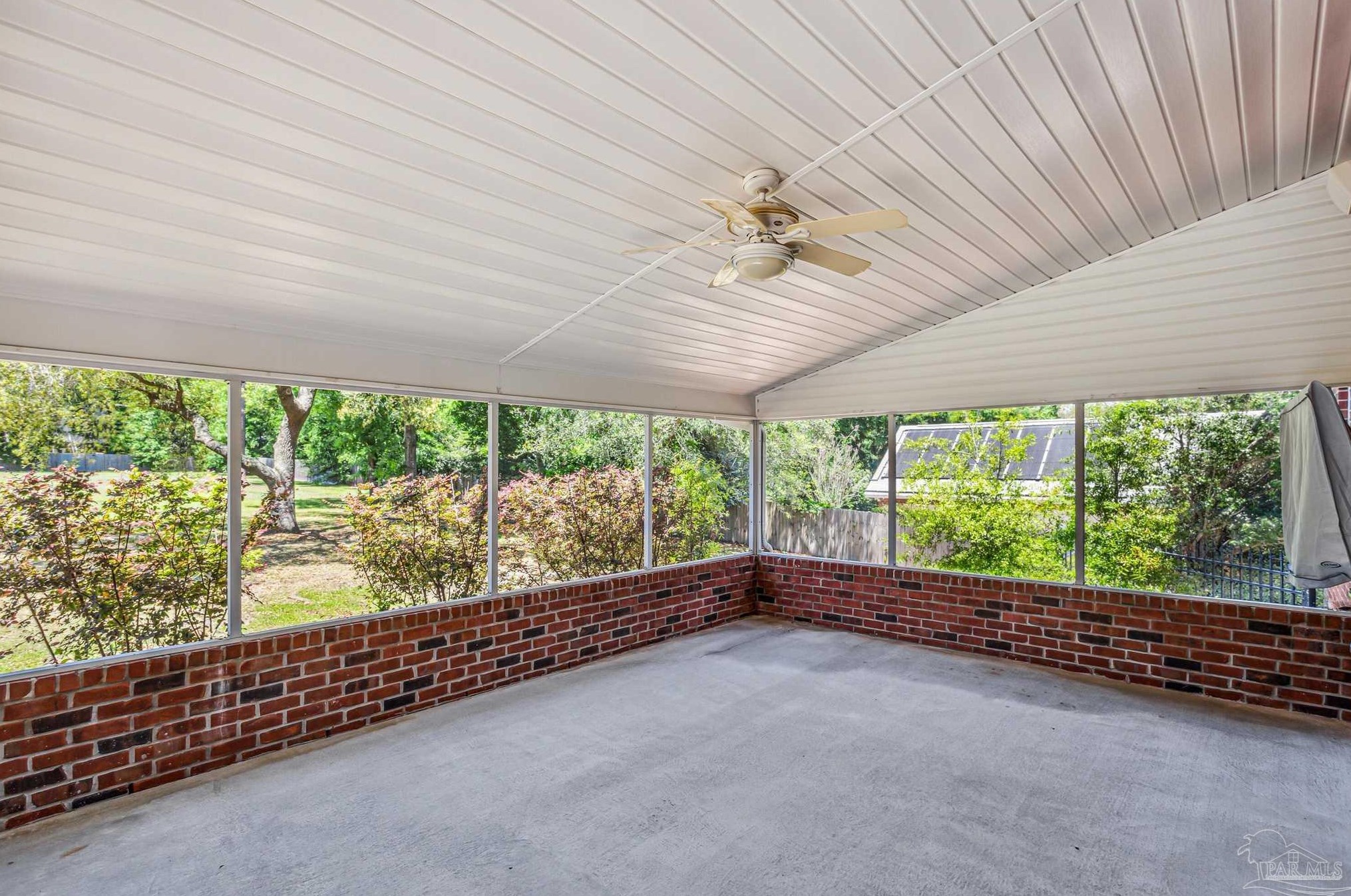 3829 Scenic Hwy, Pensacola FL  32504-9008 exterior