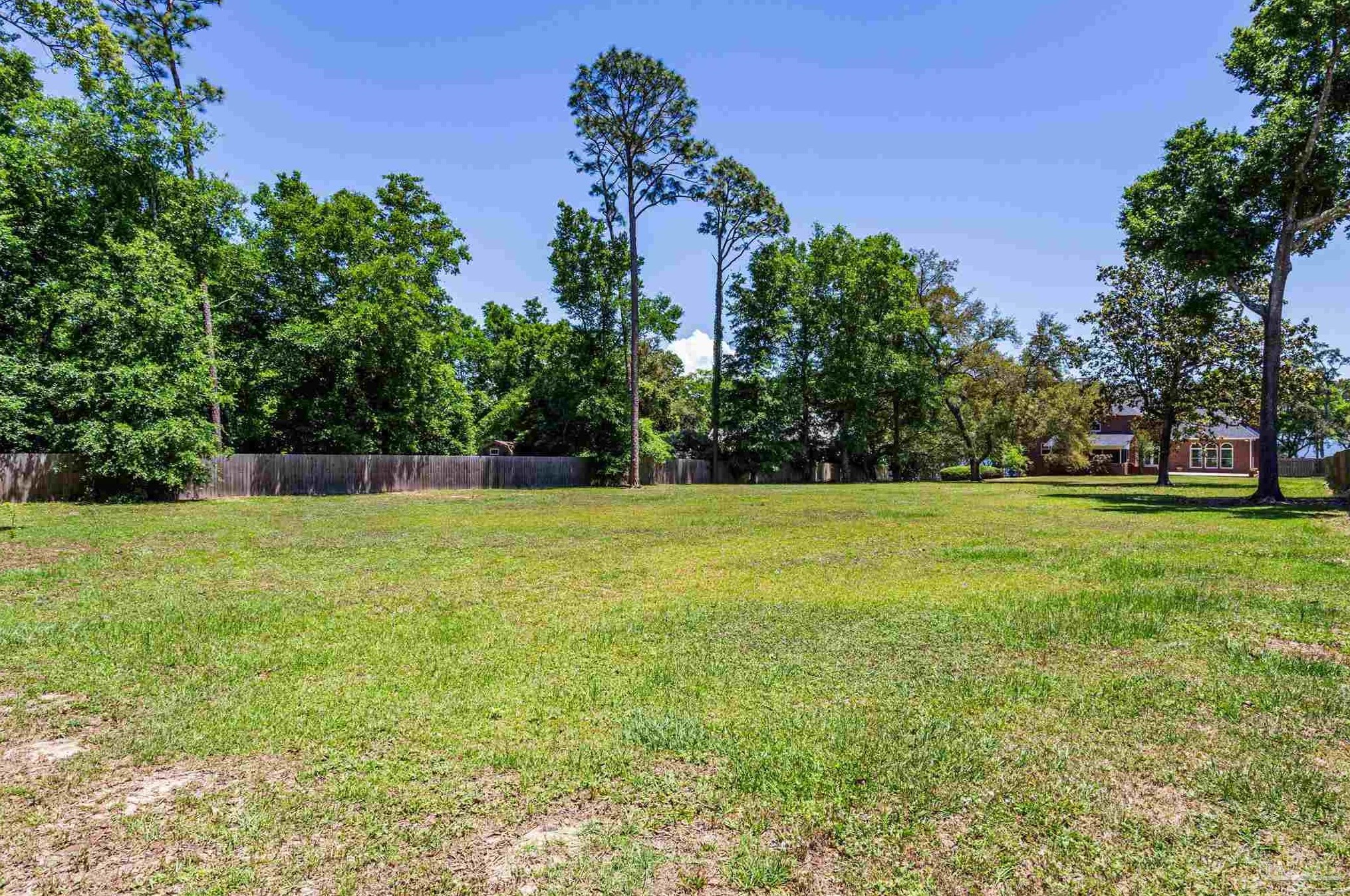 3829 Scenic Hwy, Pensacola FL  32504-9008 exterior