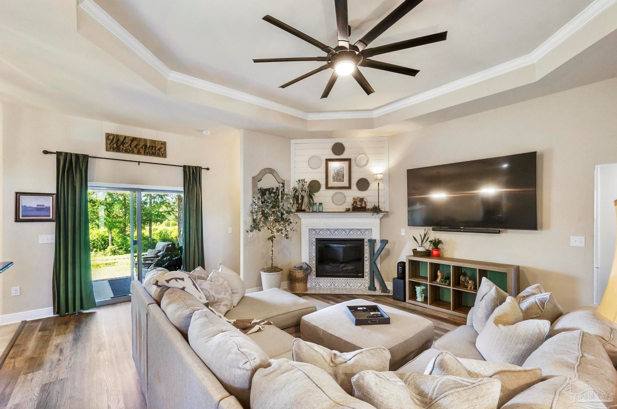 6102 Winchester Cir, Milton FL  32570-8914 exterior