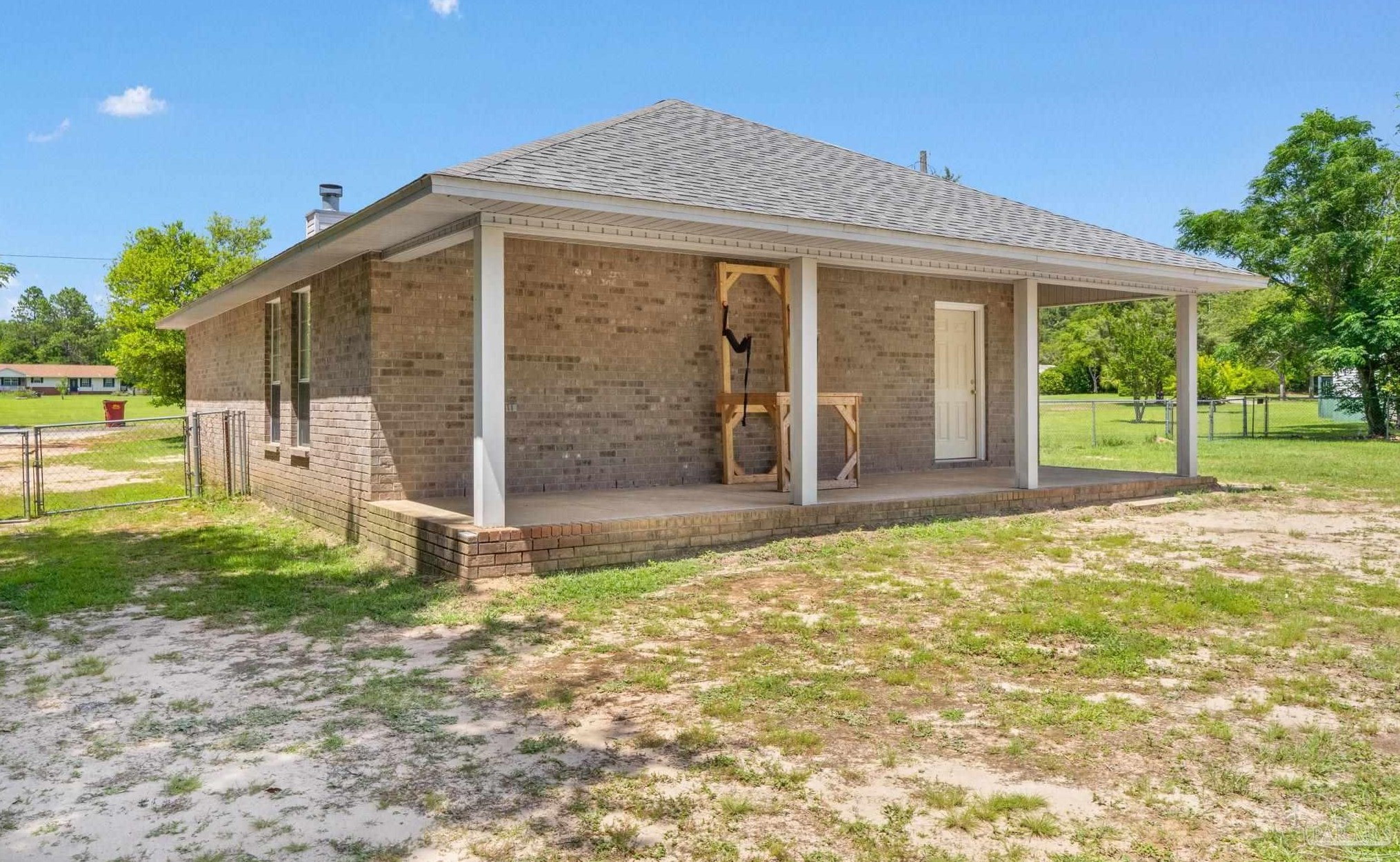 8553 Honeybee Ln, Milton FL  32583-2511 exterior