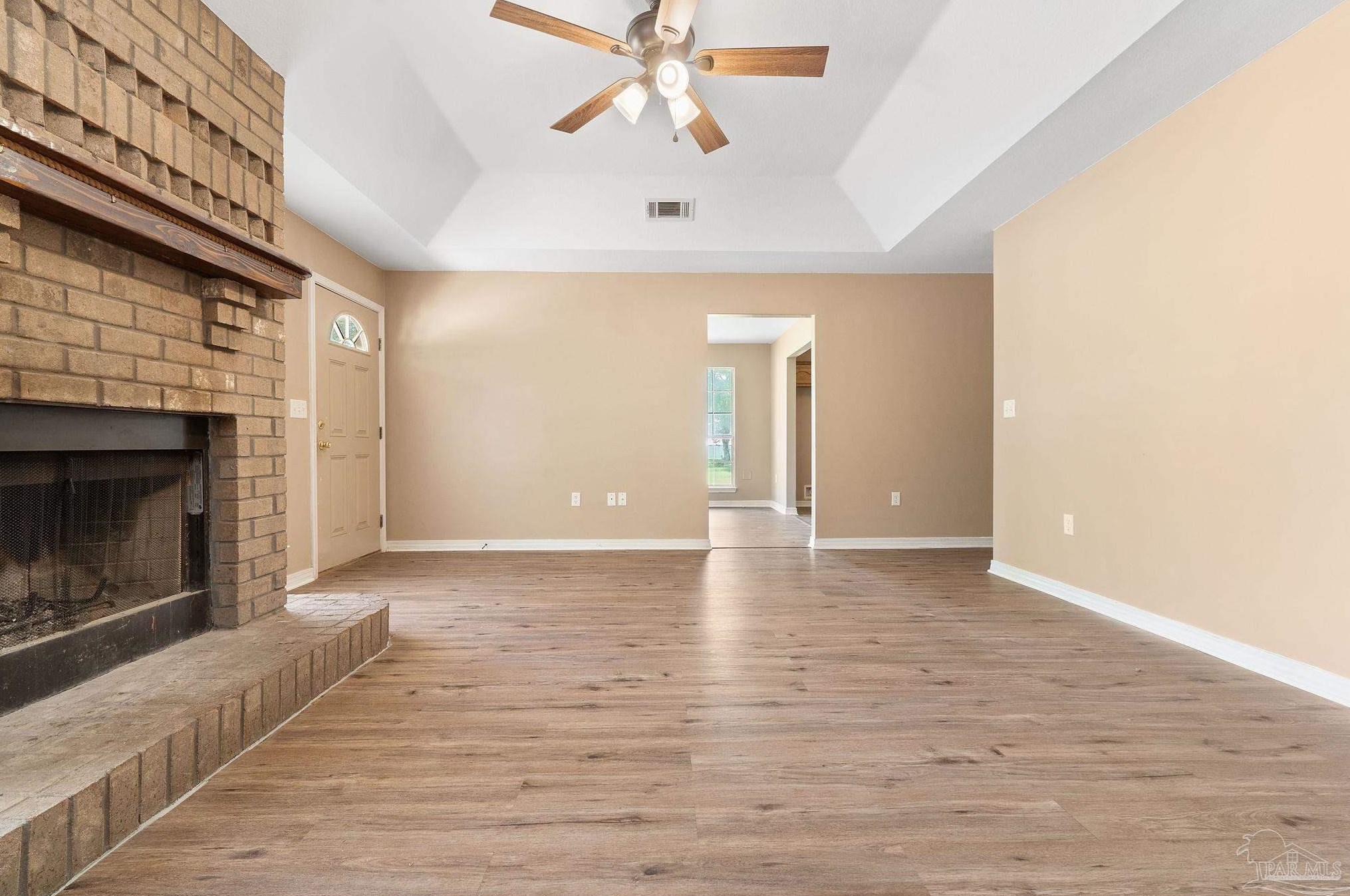 8553 Honeybee Ln, Milton FL  32583-2511 exterior