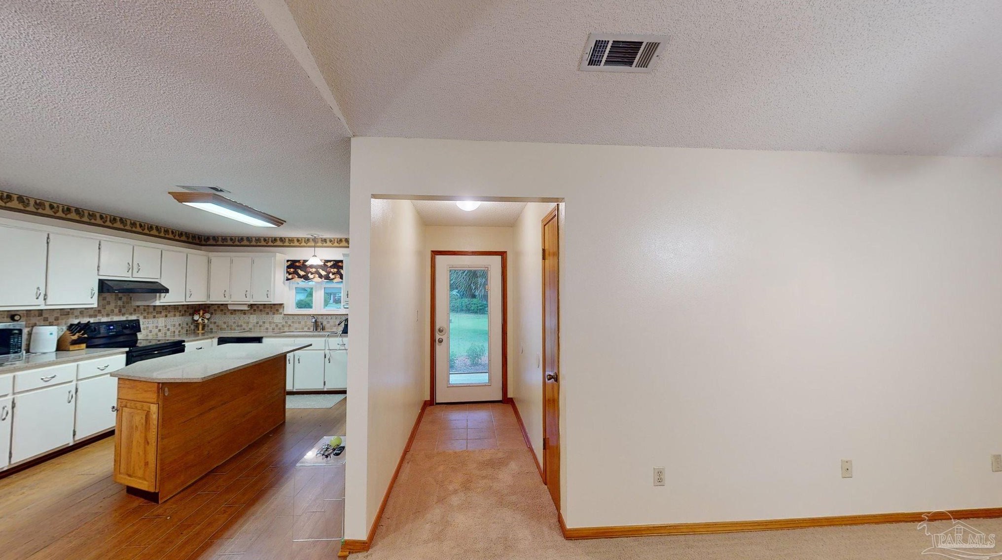 5709 Bentley Cir, Milton FL  32570-8726 exterior