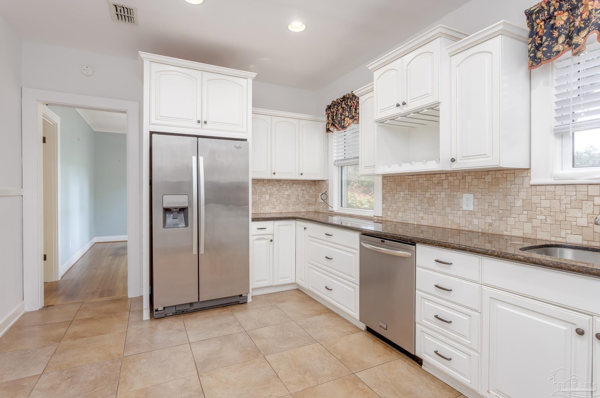 925 Blount St, Pensacola FL  32503-5669 exterior