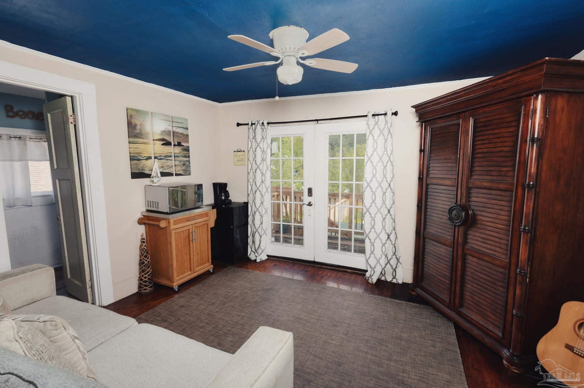 1206 Cervantes St, Pensacola FL 32505-7150 exterior