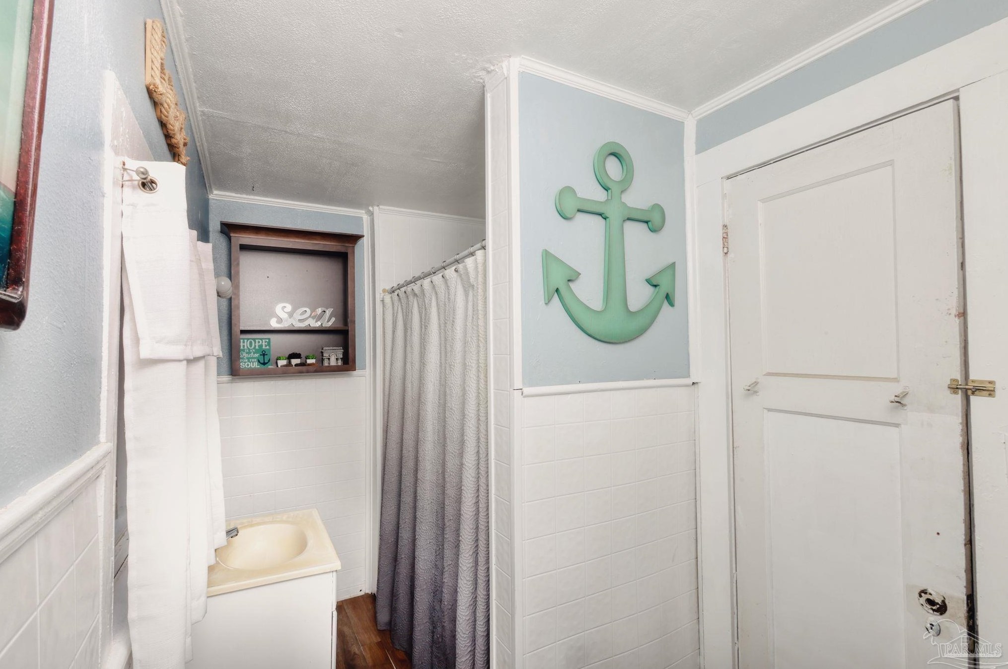 1206 Cervantes St, Pensacola FL 32505-7150 exterior