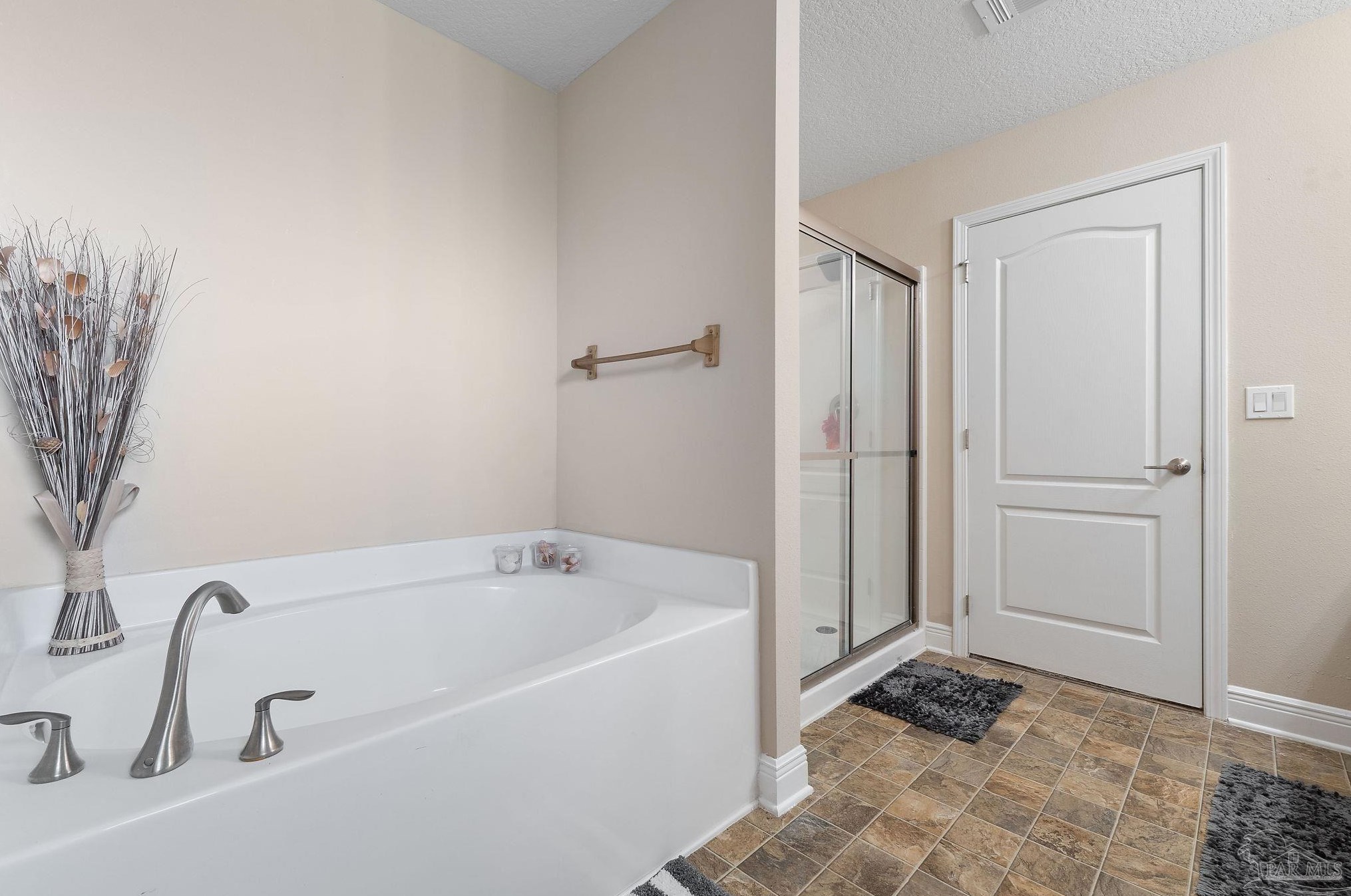 3315 Wasatch Range Loop, Pensacola FL 32526-2057 exterior