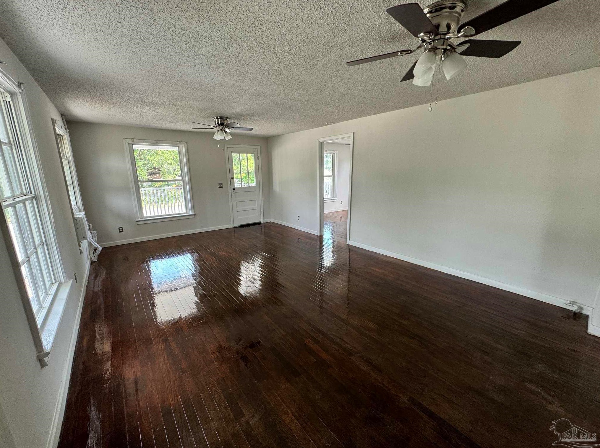 1303 North, Pensacola FL 32505-1776 exterior