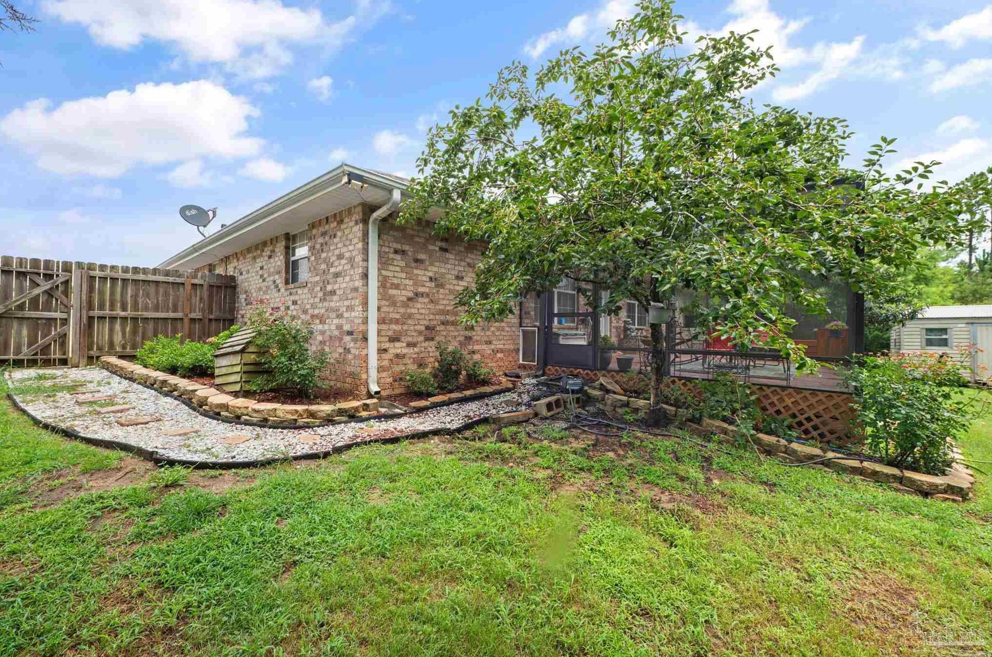 4767 Jaimee Leigh Dr, Milton FL  32570-1707 exterior
