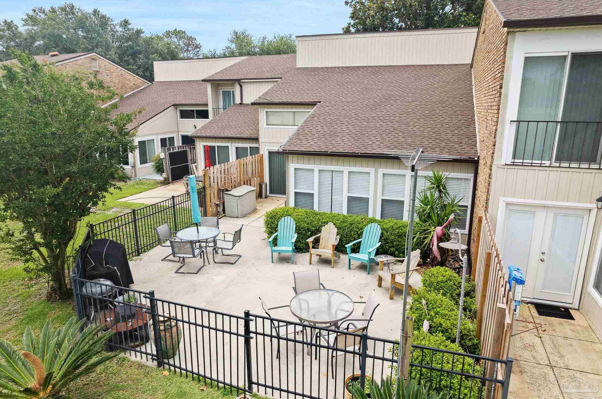 4810 Huron Dr, Pensacola FL  32507-8739 exterior