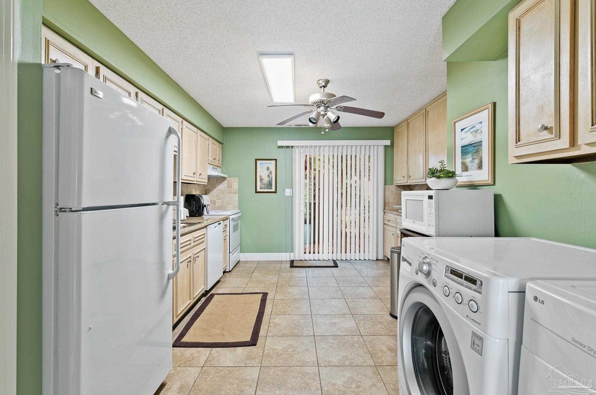 4810 Huron Dr, Pensacola FL  32507-8739 exterior