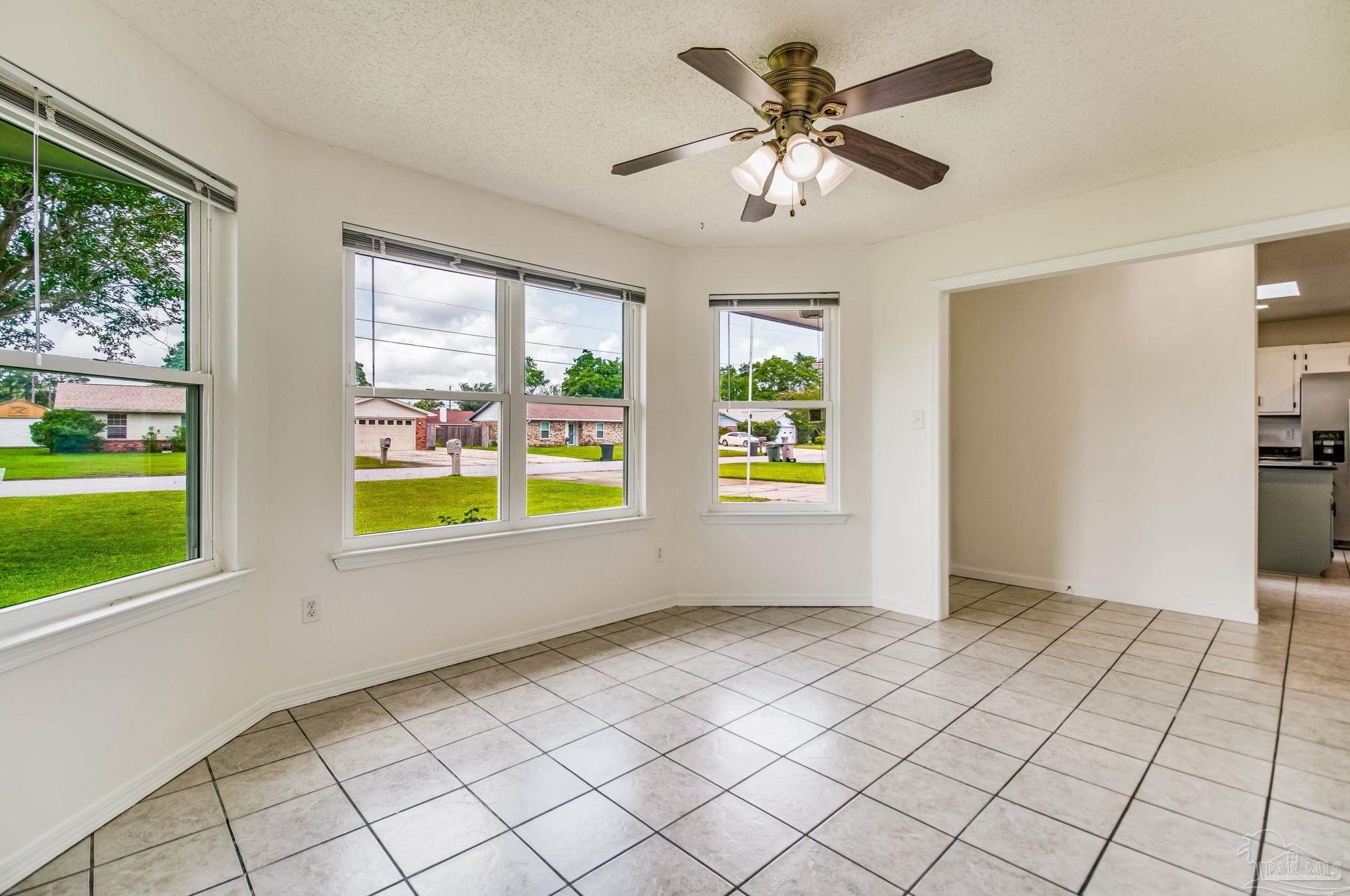 658 Cedar Blf Dr, Pensacola FL 32506-6229 exterior