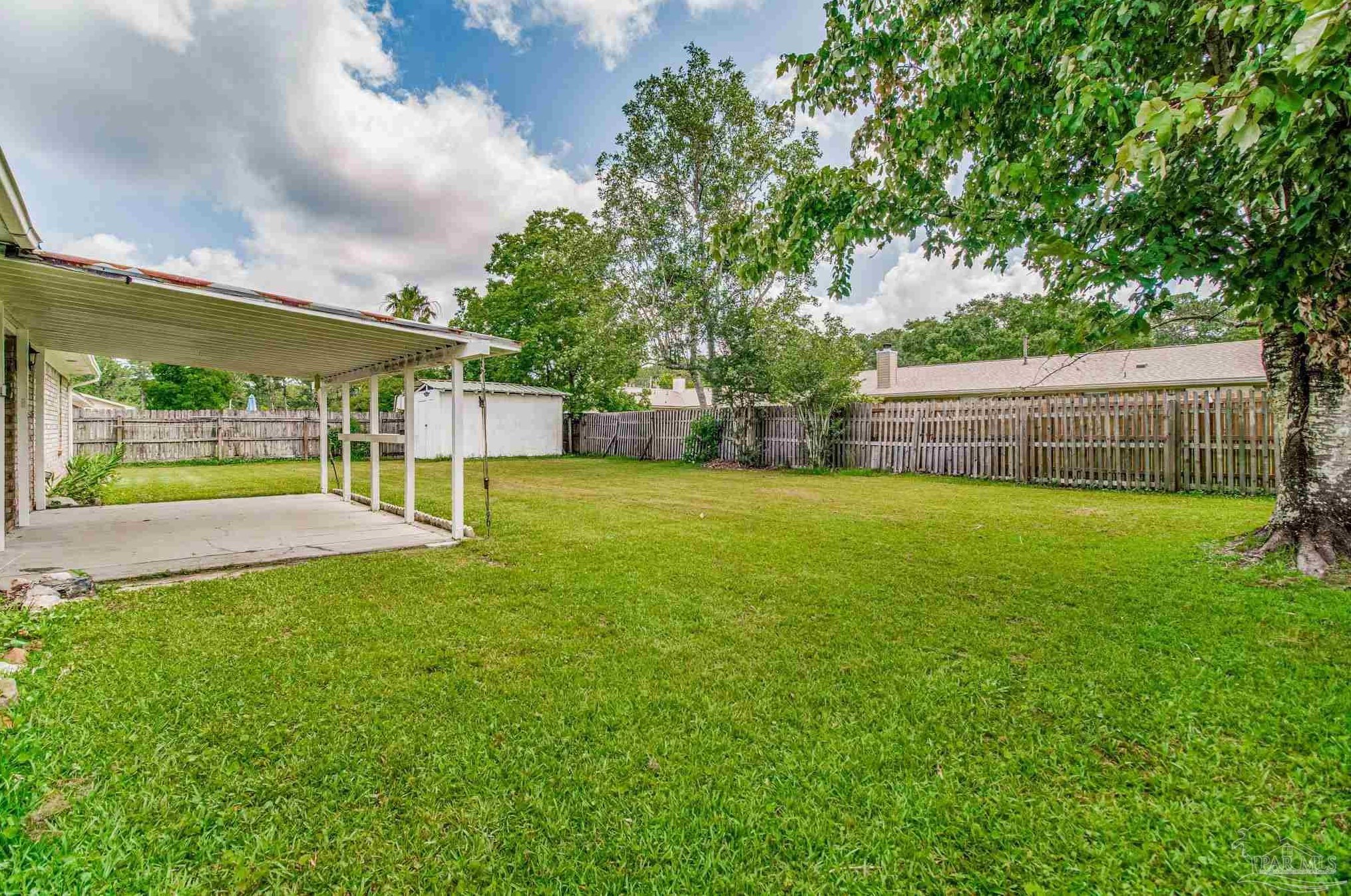 658 Cedar Blf Dr, Pensacola FL 32506-6229 exterior