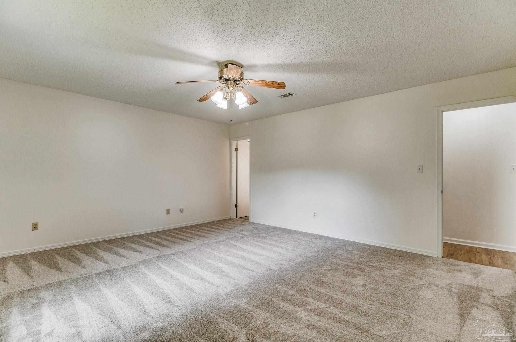 658 Cedar Blf Dr, Pensacola FL 32506-6229 exterior