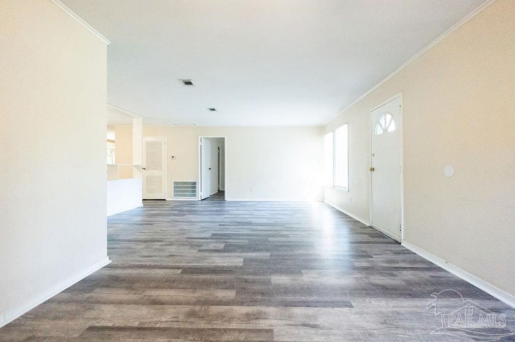 3051 Logan Dr, Pensacola FL 32503-6930 exterior