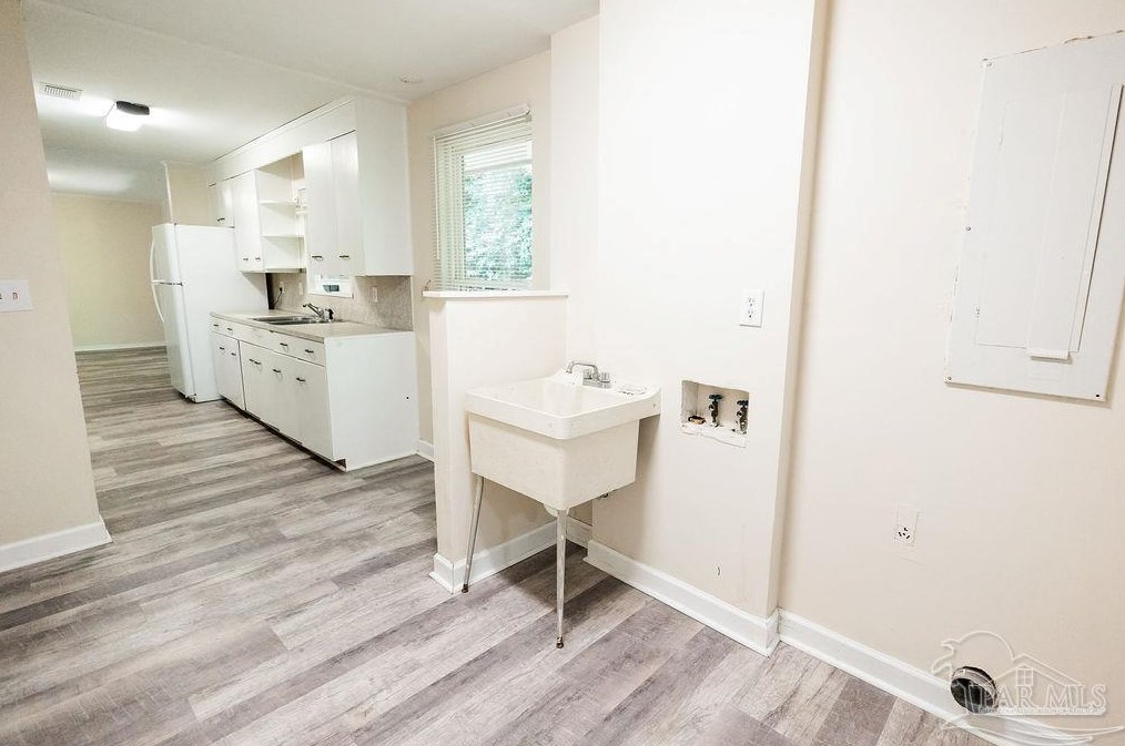 3051 Logan Dr, Pensacola FL 32503-6930 exterior