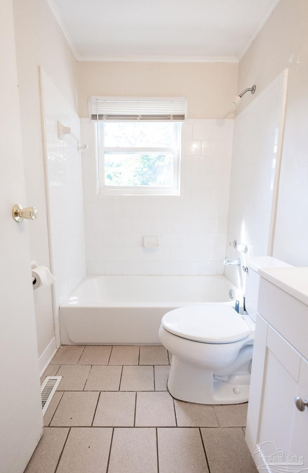 3051 Logan Dr, Pensacola FL 32503-6930 exterior