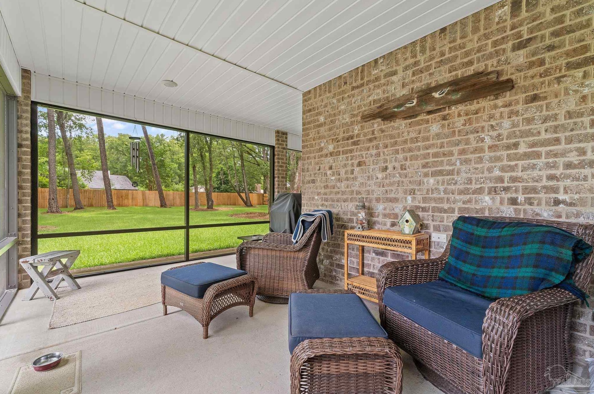 5460 Rowe Trl, Milton FL  32571-9557 exterior
