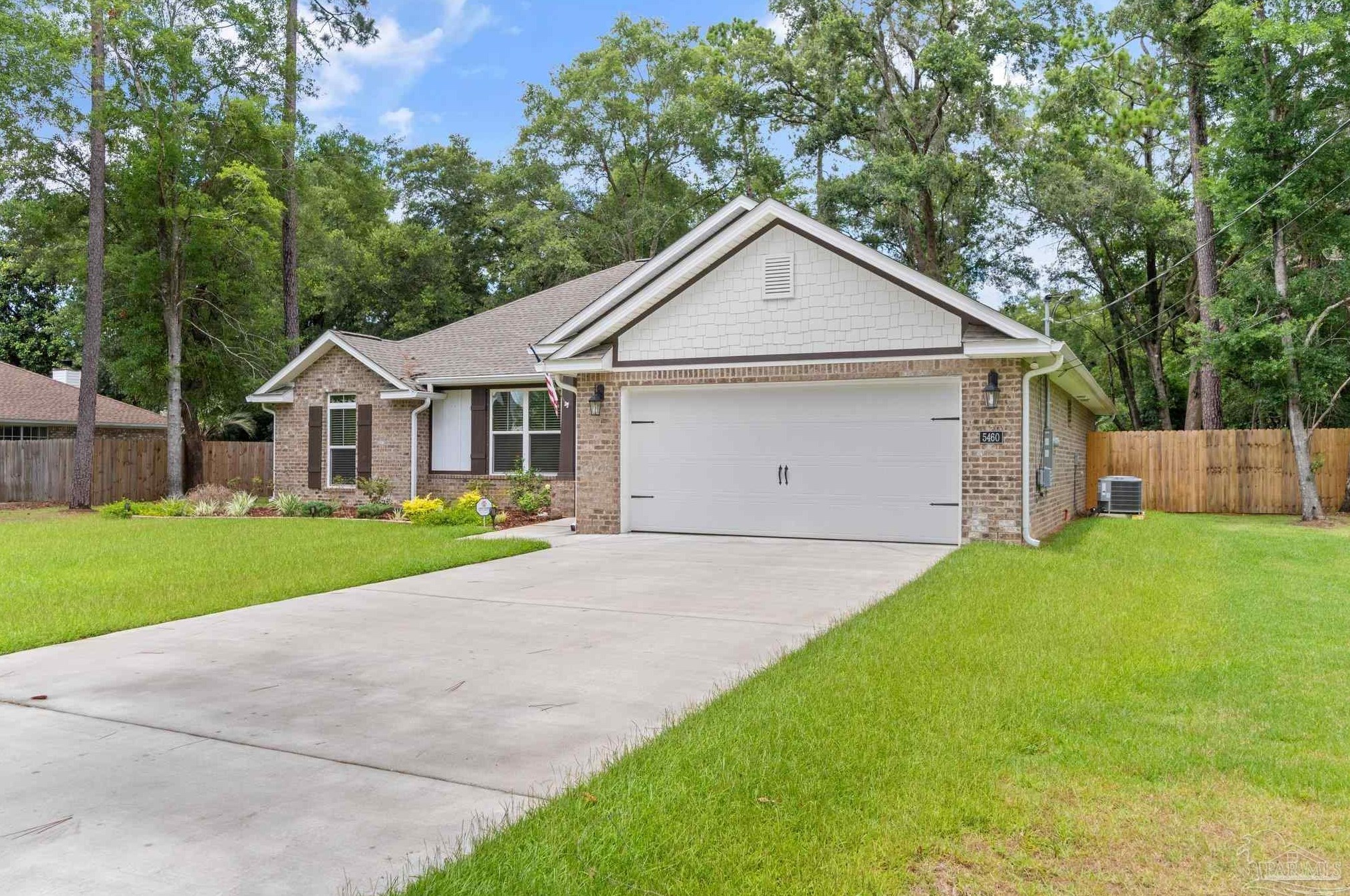 5460 Rowe Trl, Milton FL  32571-9557 exterior
