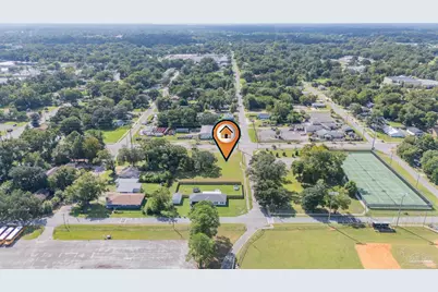 000 Bobe St, Pensacola, FL 32501 - Photo 1