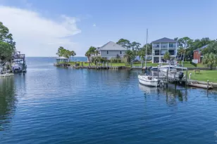 4561 Soundside Terrace, Gulf Breeze, FL 32563 - Photo 1