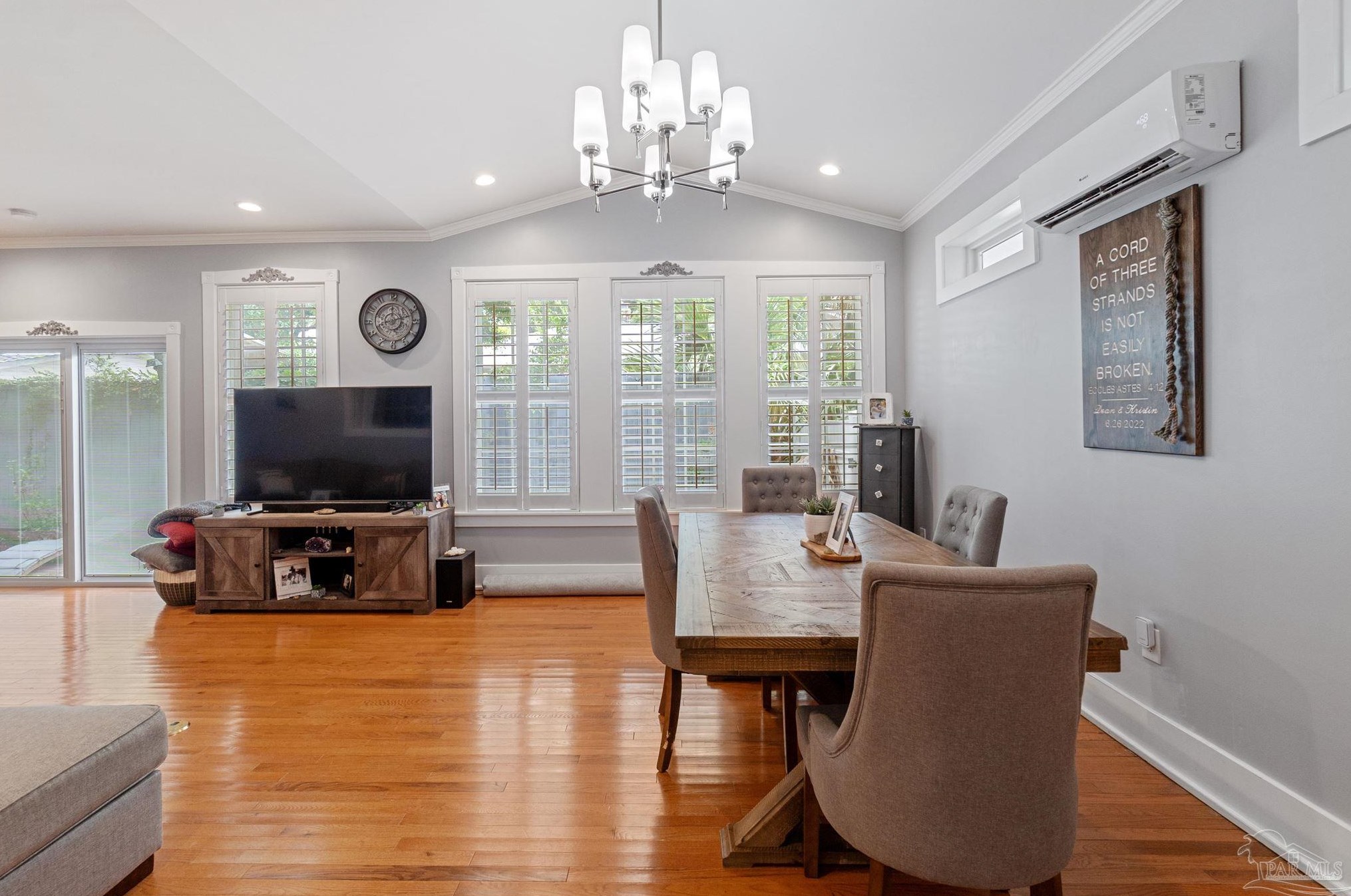 1020 Brainerd St, Pensacola FL  32501-2523 exterior