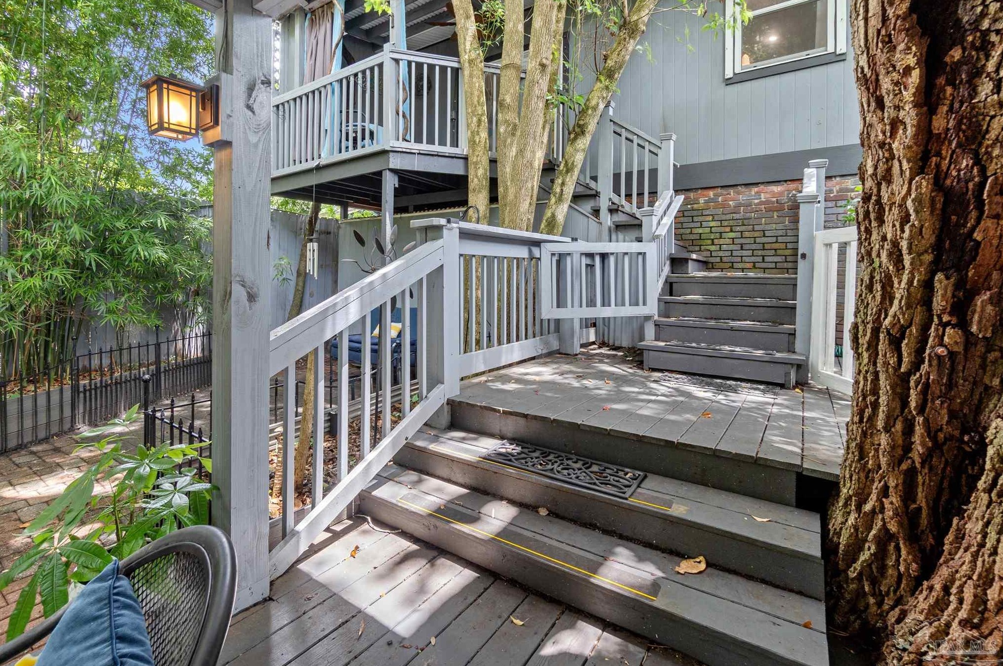 1020 Brainerd St, Pensacola FL  32501-2523 exterior