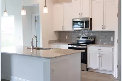 7818 Marion Way, Pace, FL 32571 - Photo 5