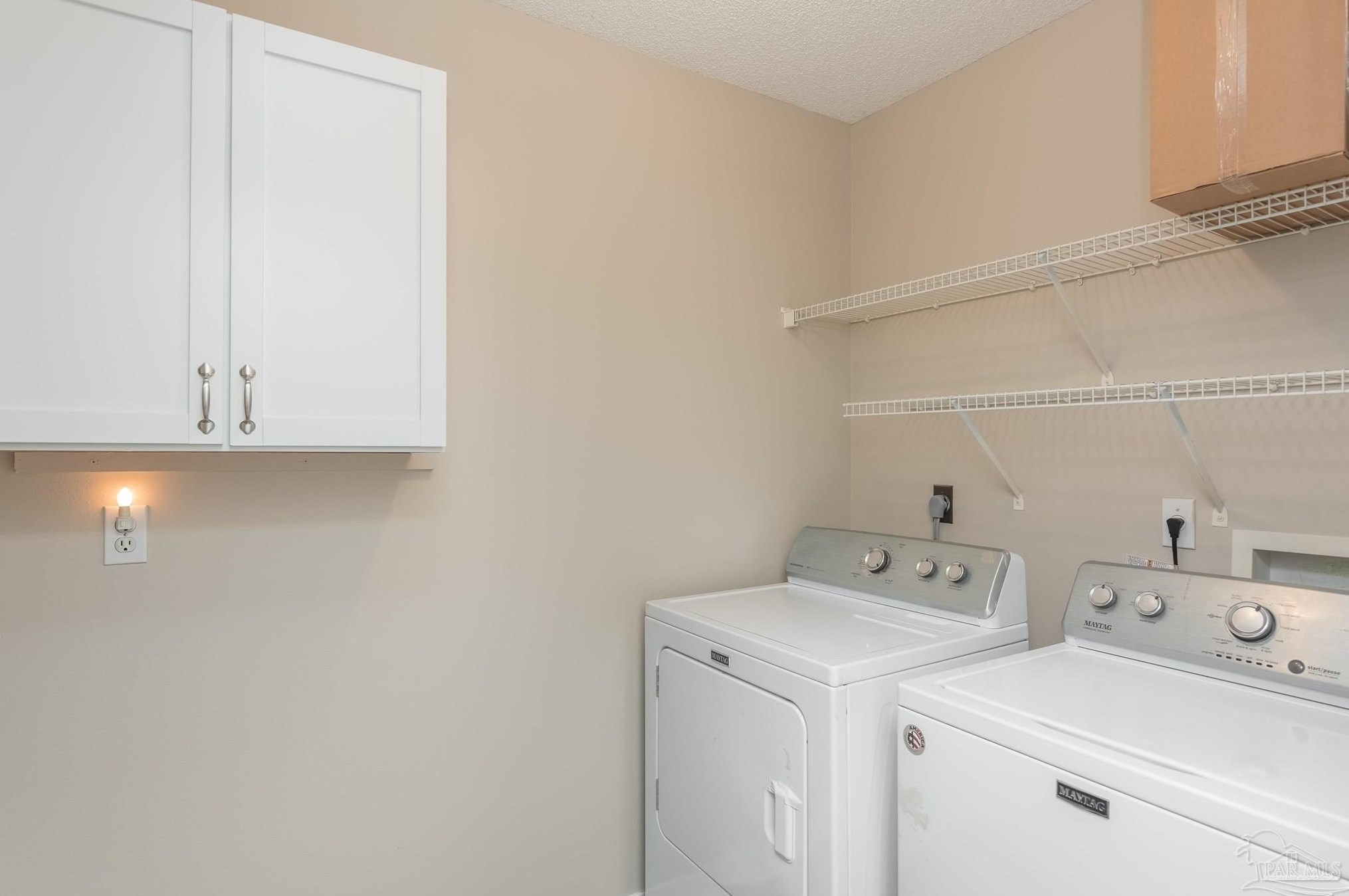 1048 Chandelle Lake Dr, Pensacola FL  32507-8124 exterior