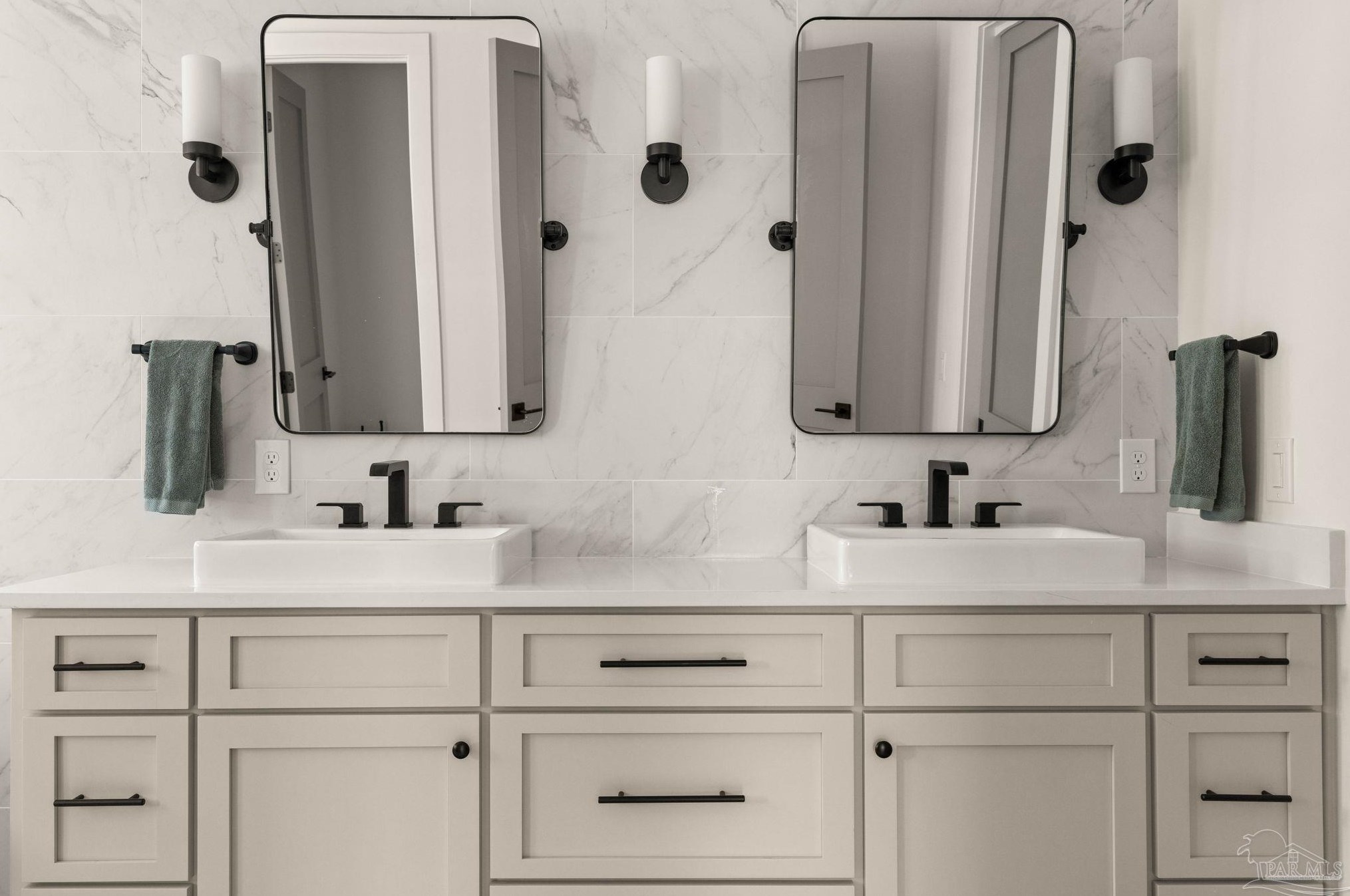 14009 Perdido Ky Dr, Pensacola FL 32507-9302 exterior